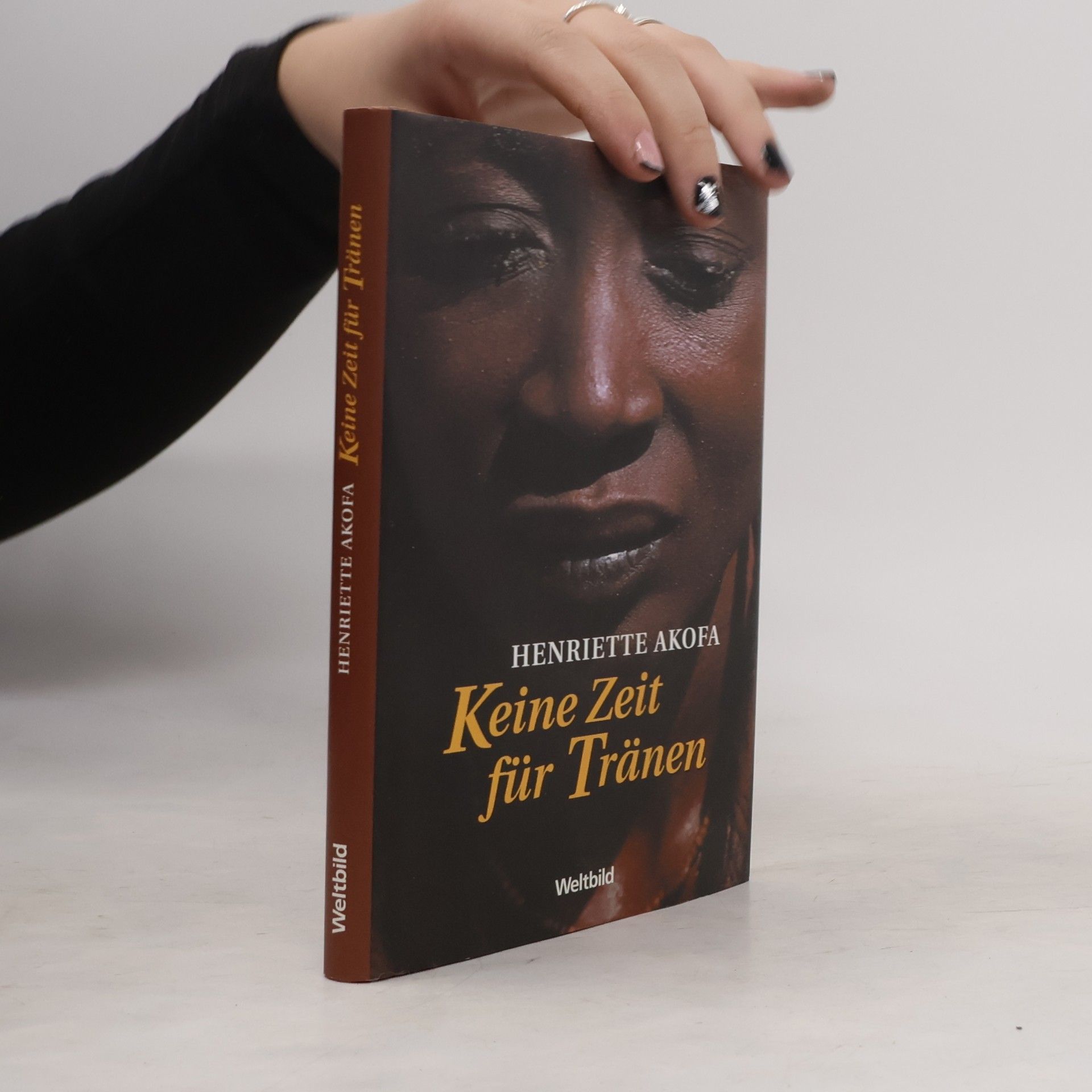 Henriette Akofa Keine Zeit für Tränen