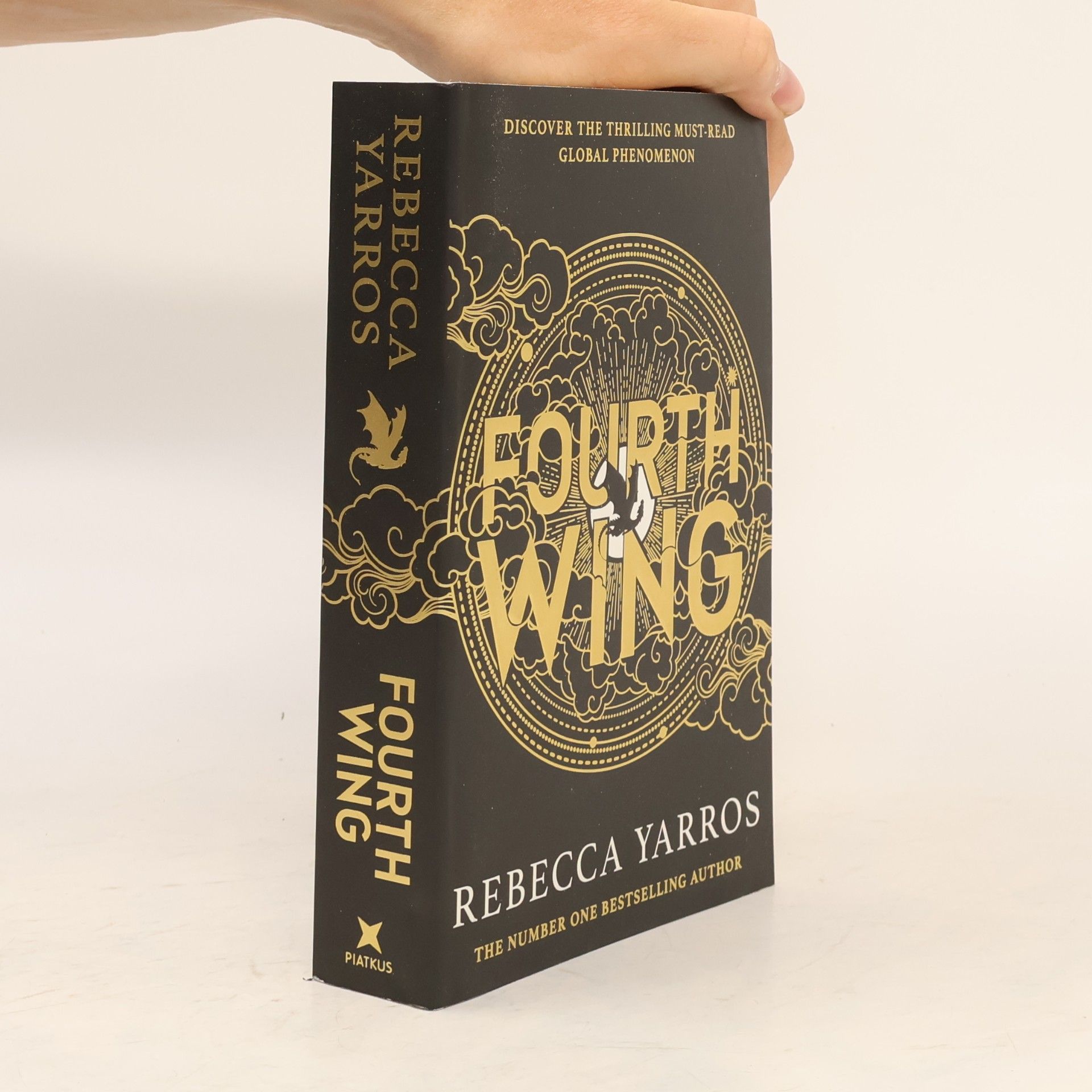 Rebecca Yarros Fourth Wing