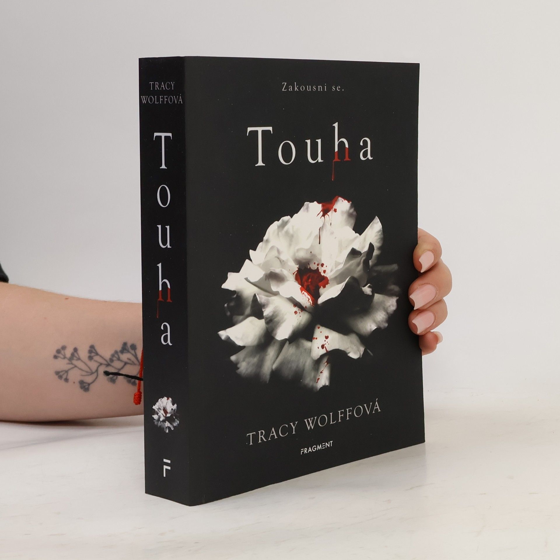 Tracy Wolff Touha