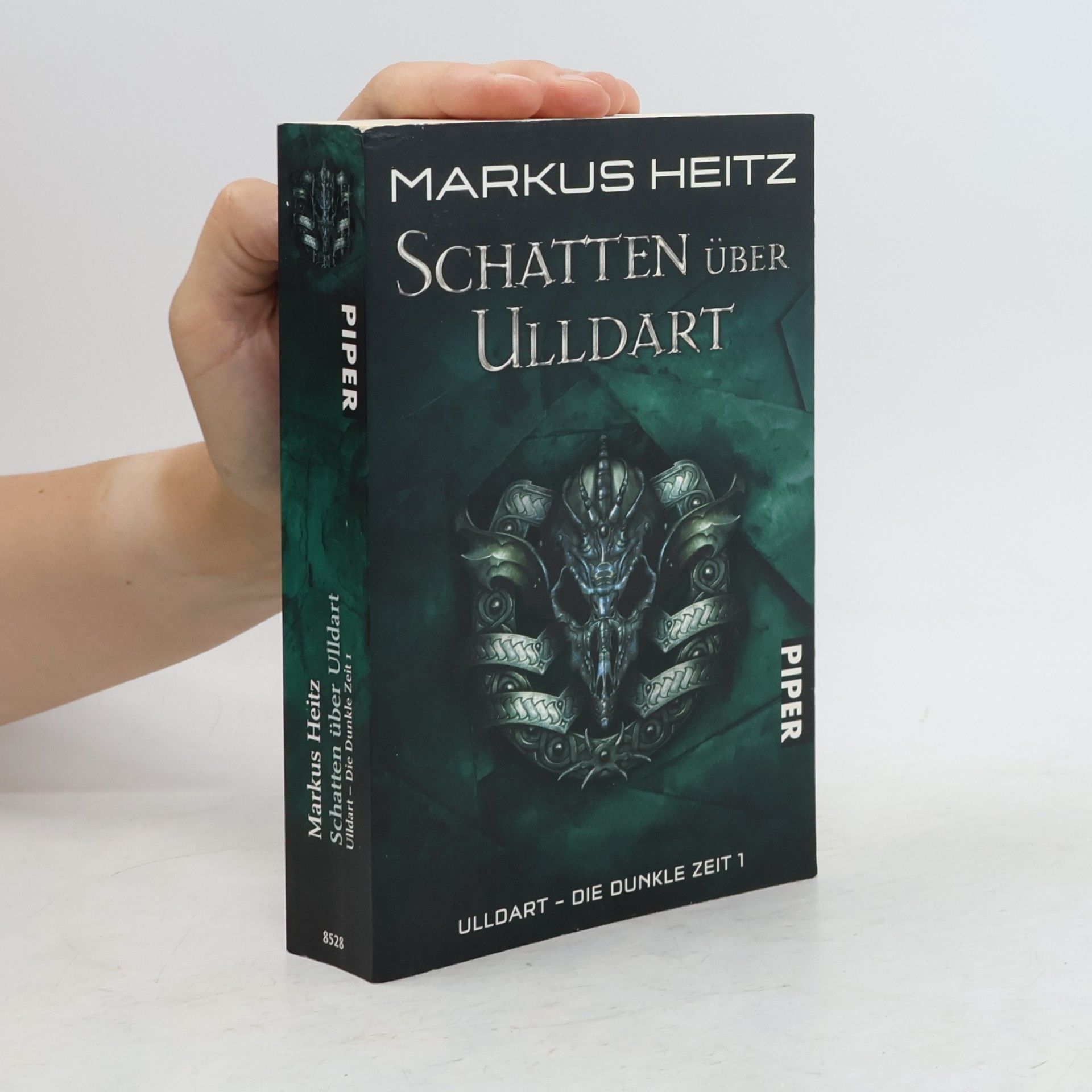 Markus Heitz Schatten über Ulldart. Ulldart - Die dunkle Zeit 1