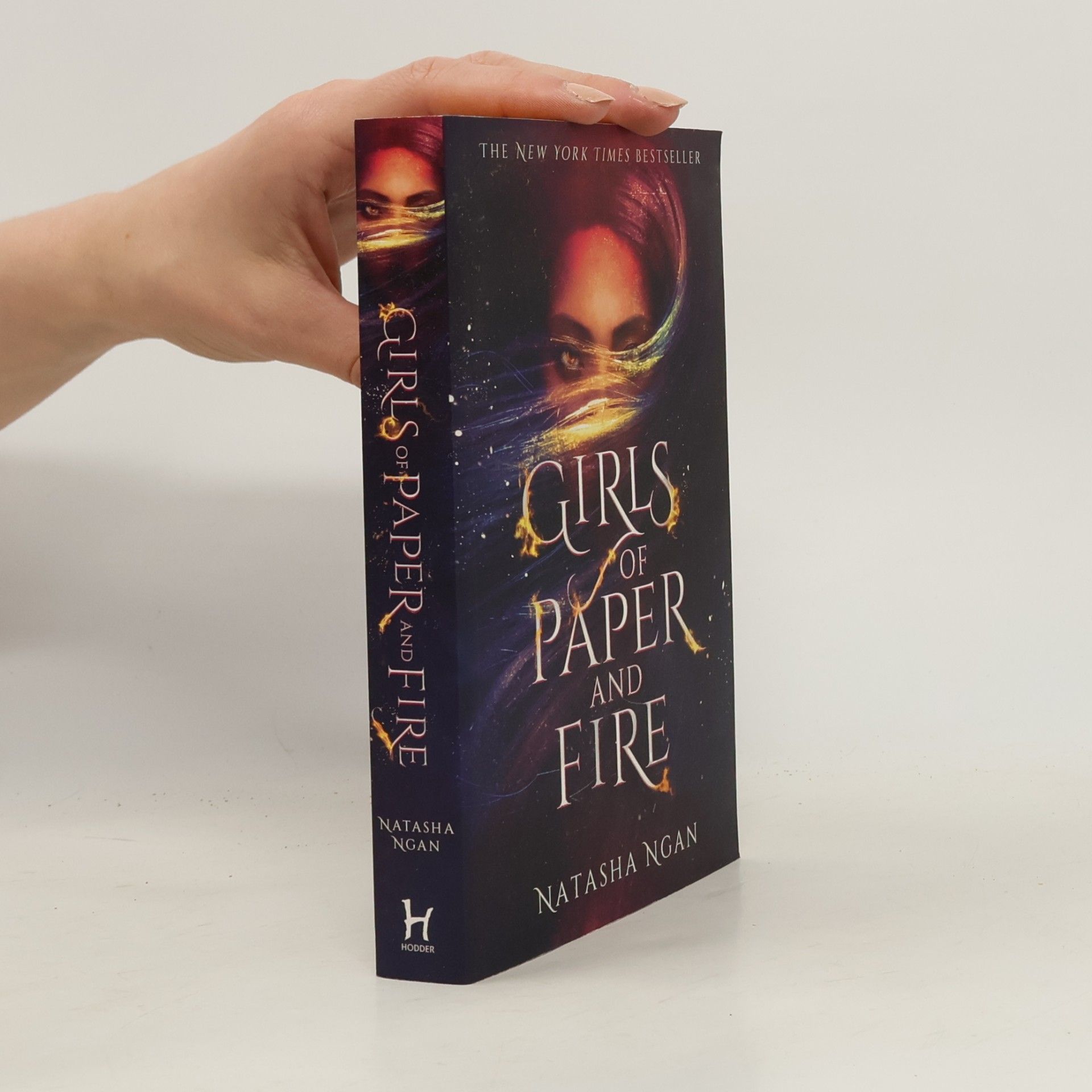 Girls of paper and fire