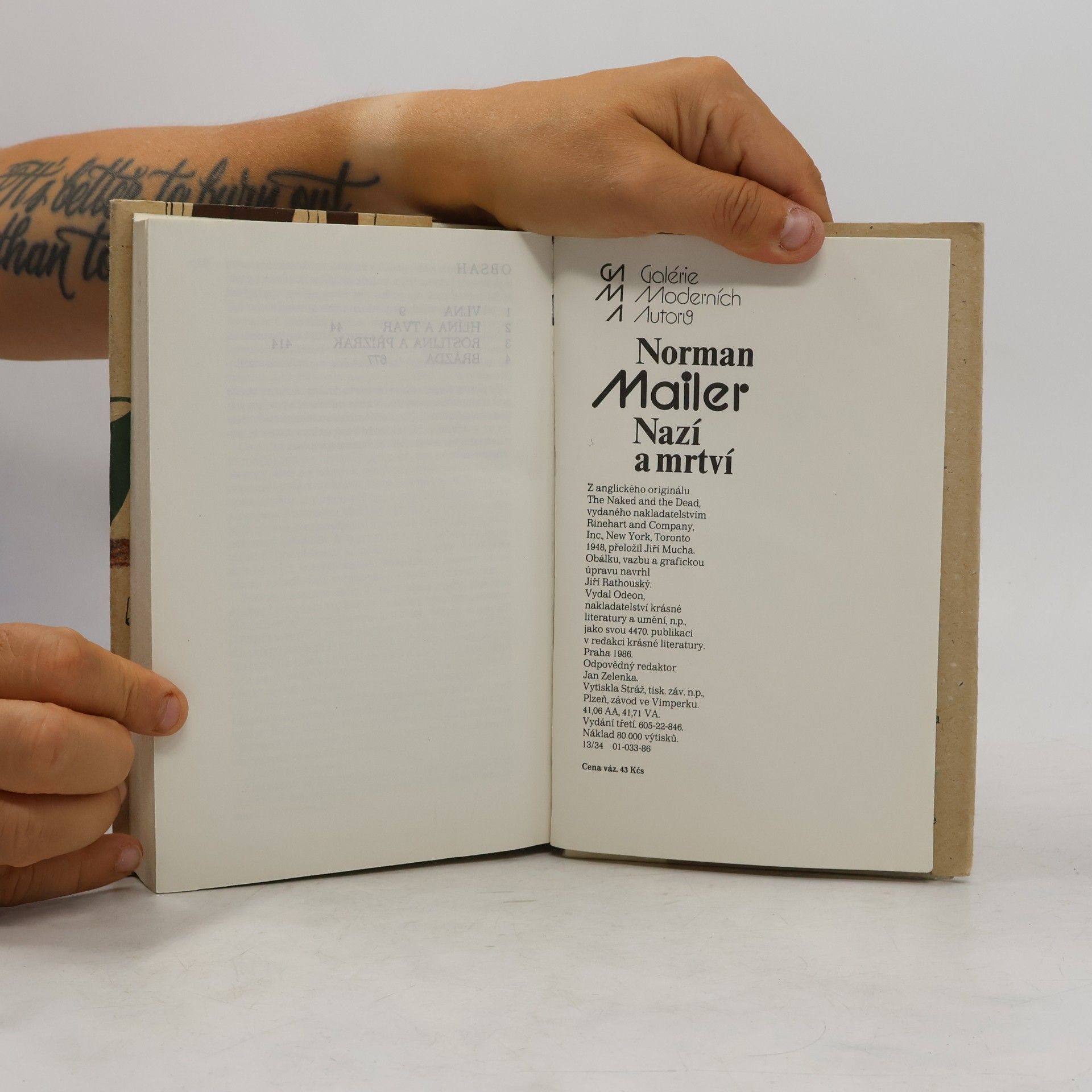 Norman Mailer Nazí a mrtví
