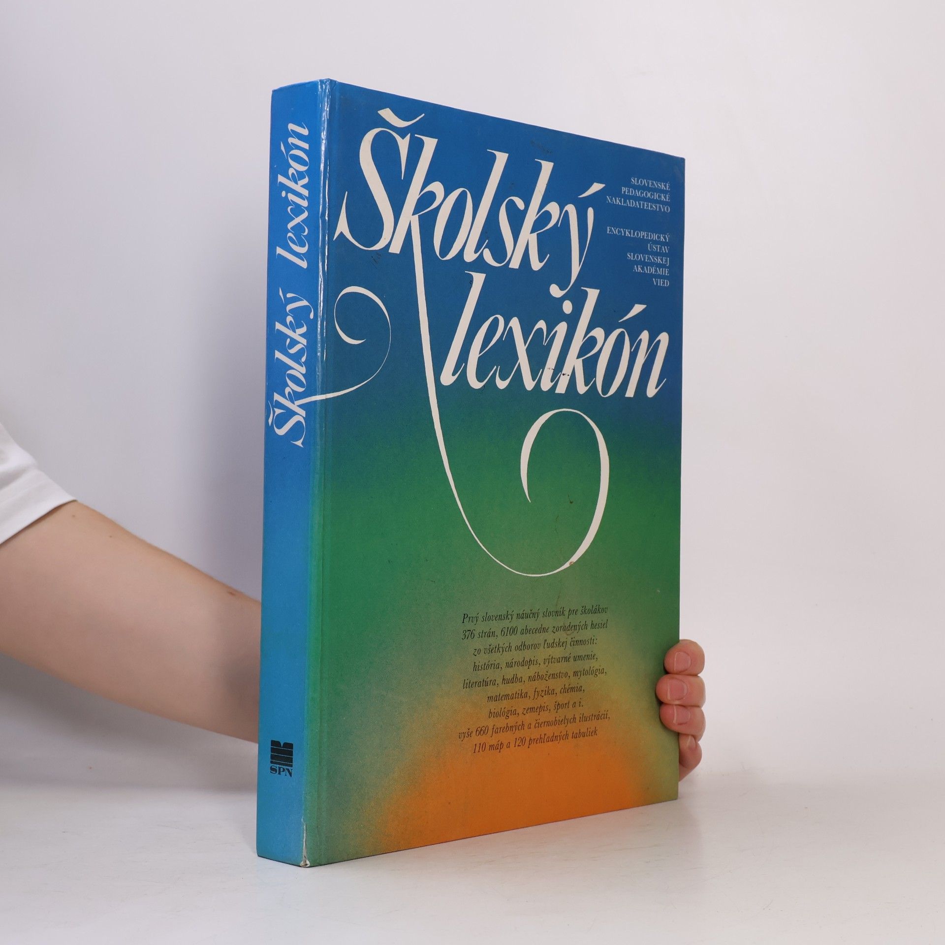 Autorenkollektiv Školský lexikón