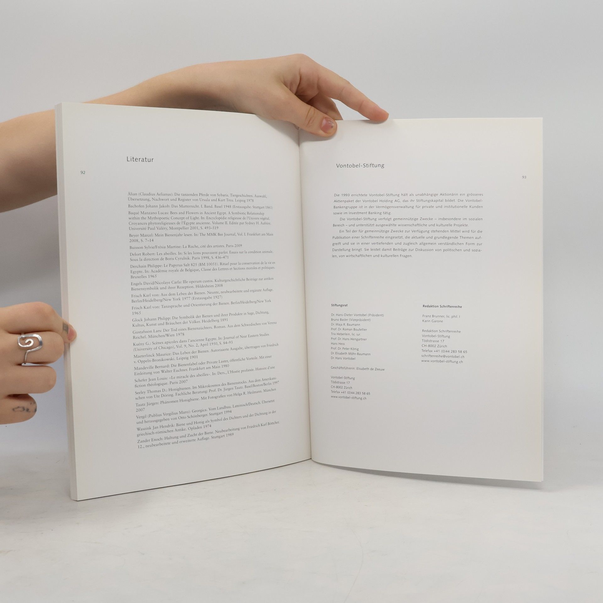 kolektiv Vontobel-Stiftung. Bienentänze