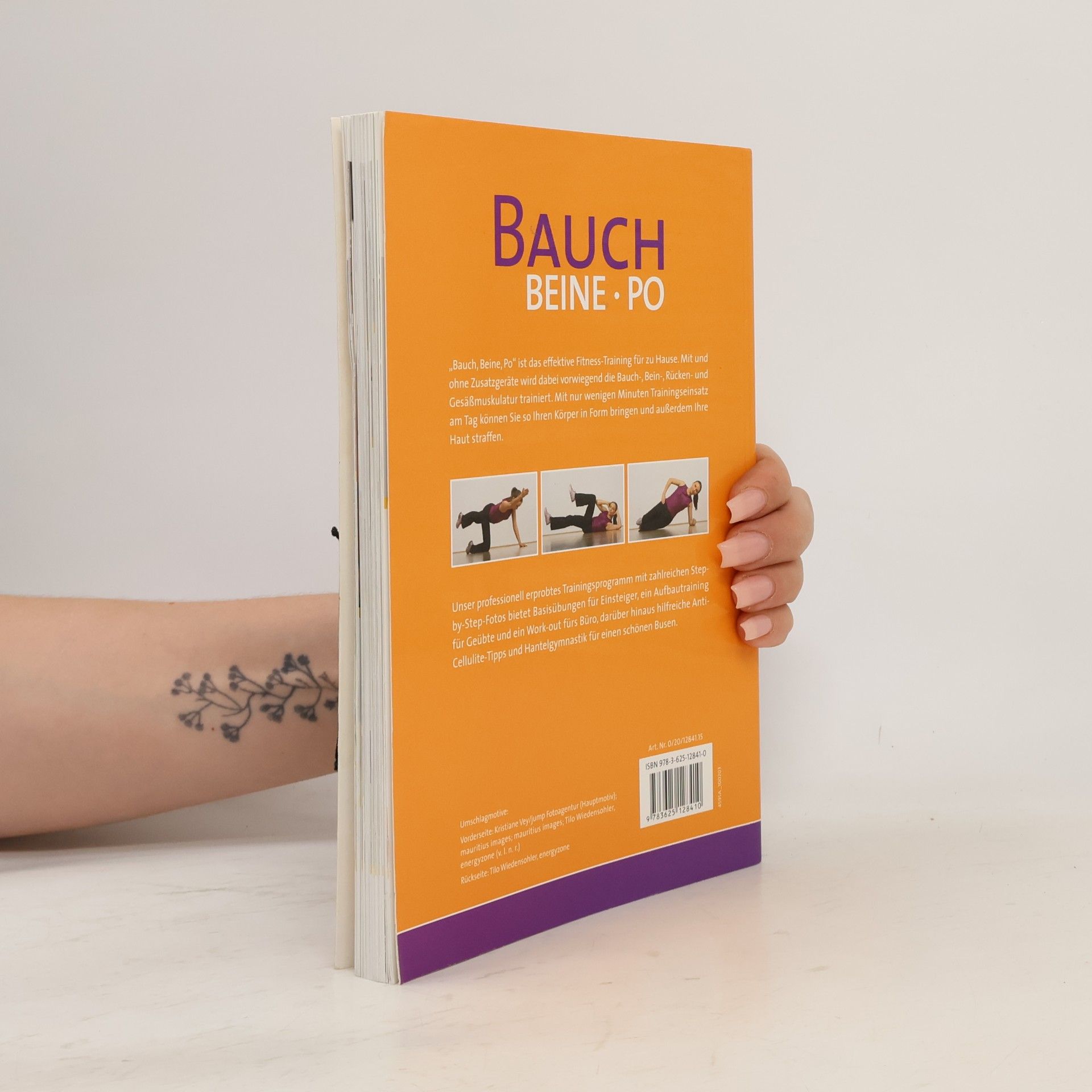 Christa G. Traczinski Bauch, Beine, Po