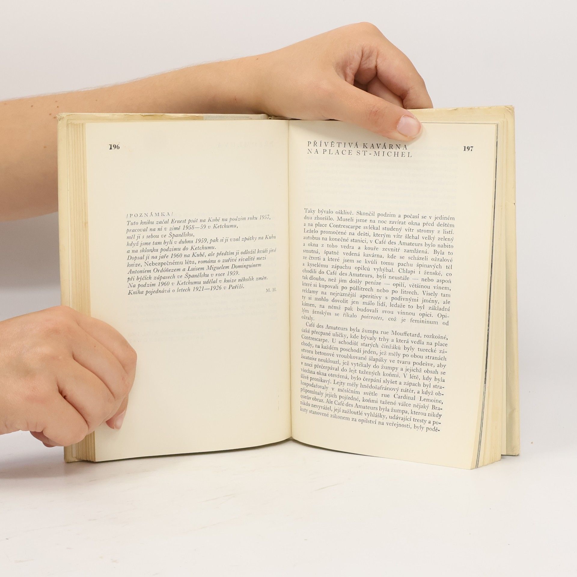 Ernest Hemingway Přes řeku do stínu stromů. Pohyblivý svátek