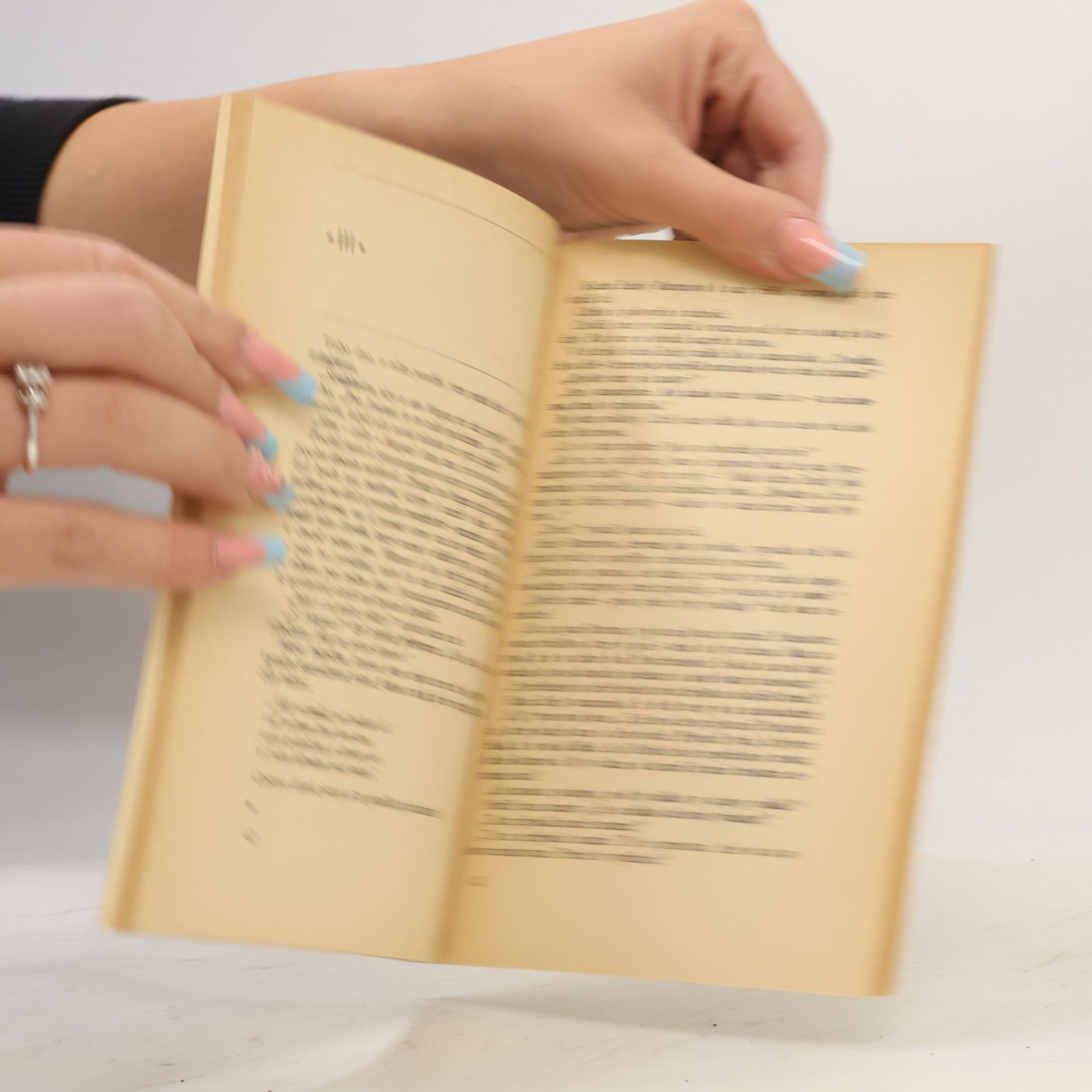 Agatha Christie Není kouře bez ohýnku