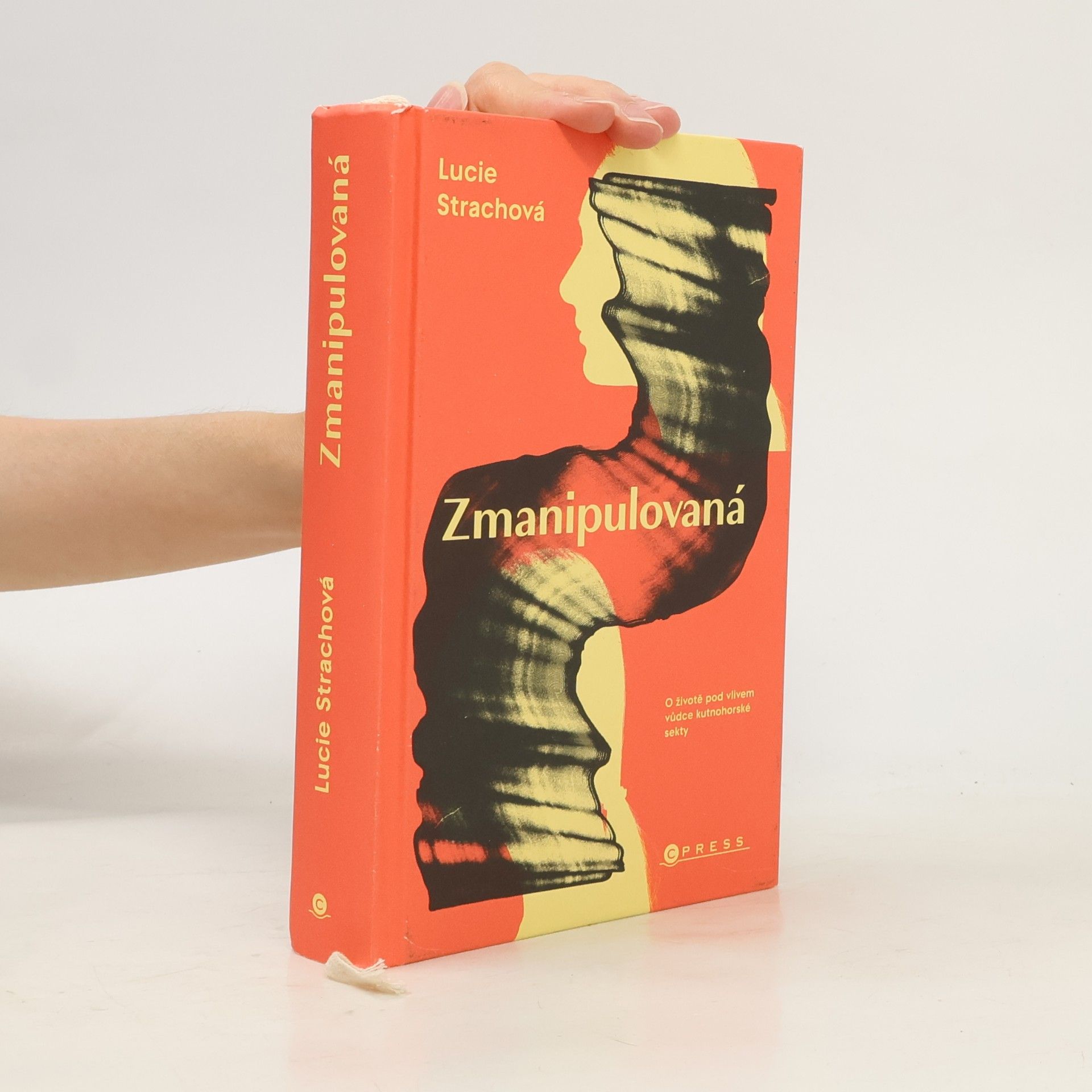 Lucie Strachová Zmanipulovaná