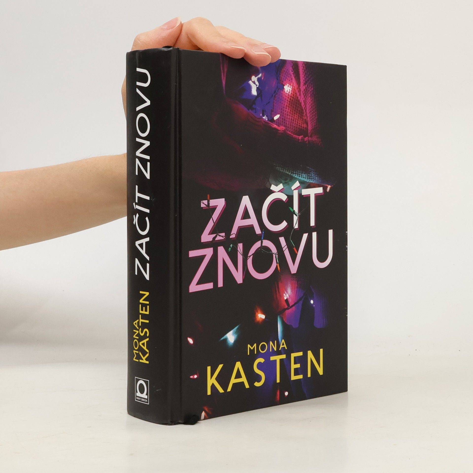Mona Kasten Začít znovu