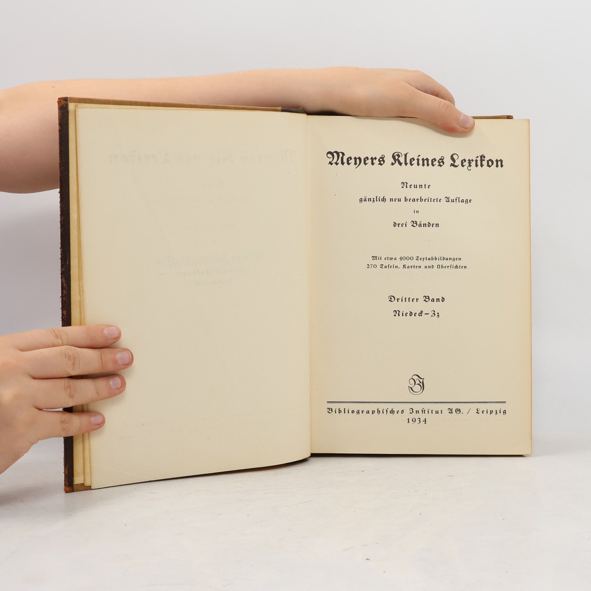 Autorenkollektiv Meyers Kleines Lexikon. Dritter Band