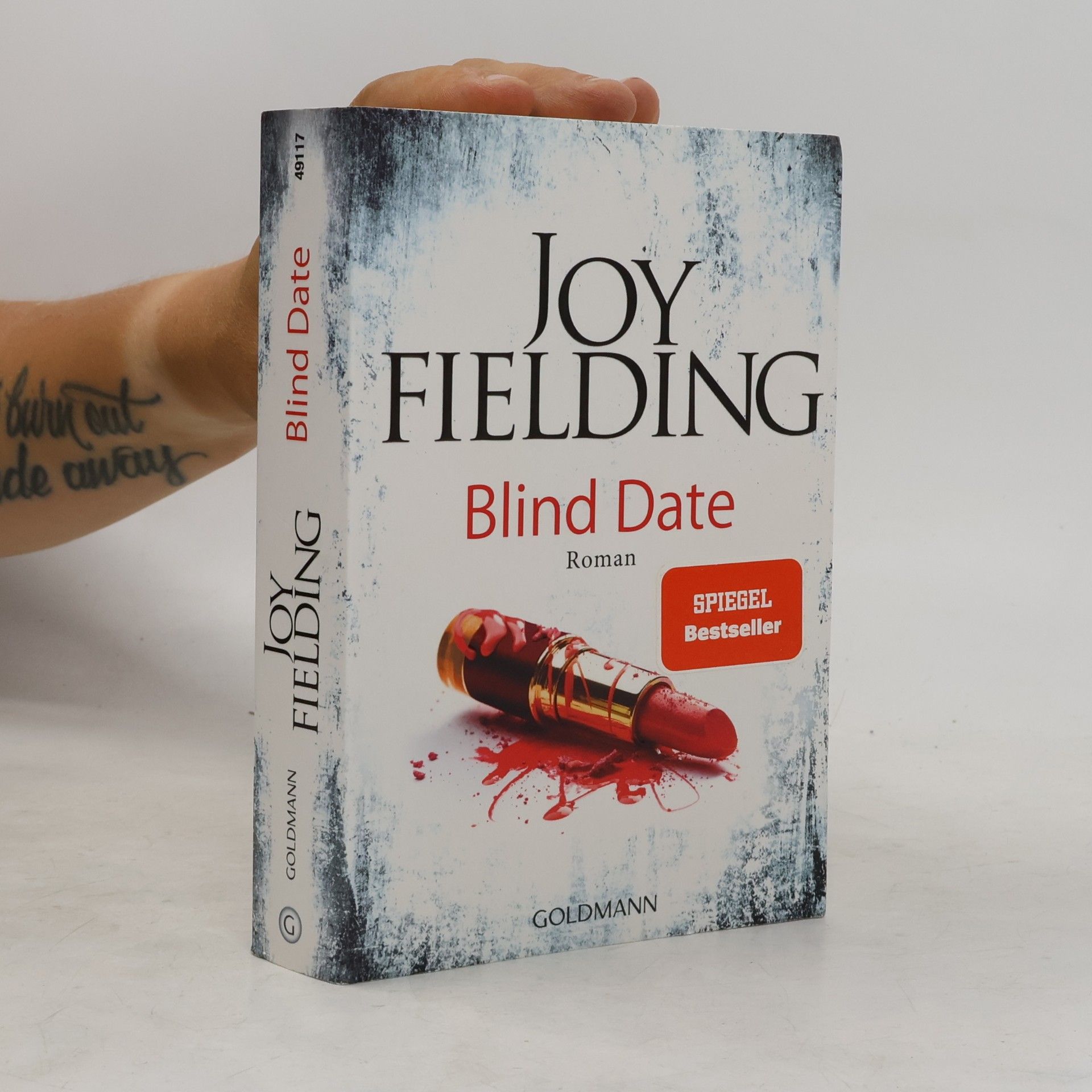Joy Fielding Blind date
