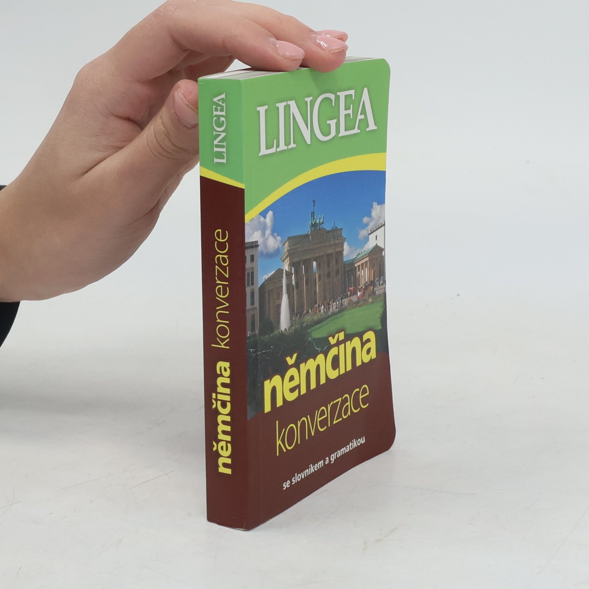 Kolektiv autorů Němčina. Konverzace. Se slovníkem a gramatikou