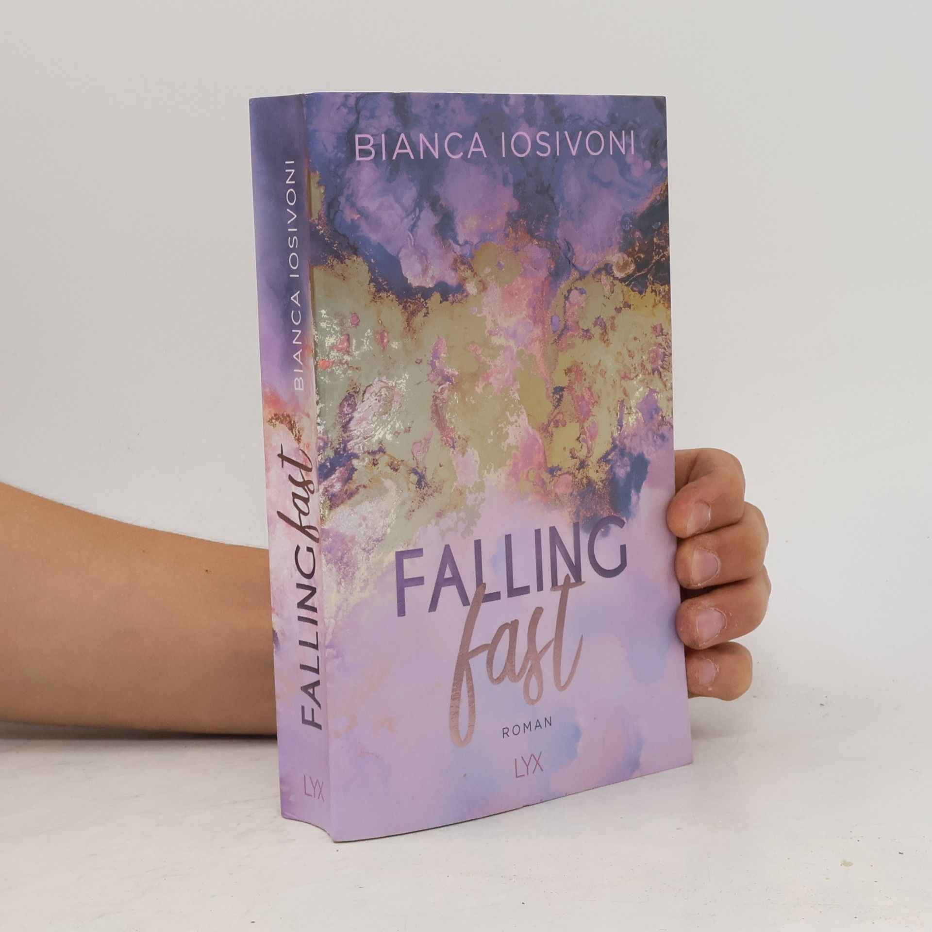 Bianca Iosivoni Falling fast