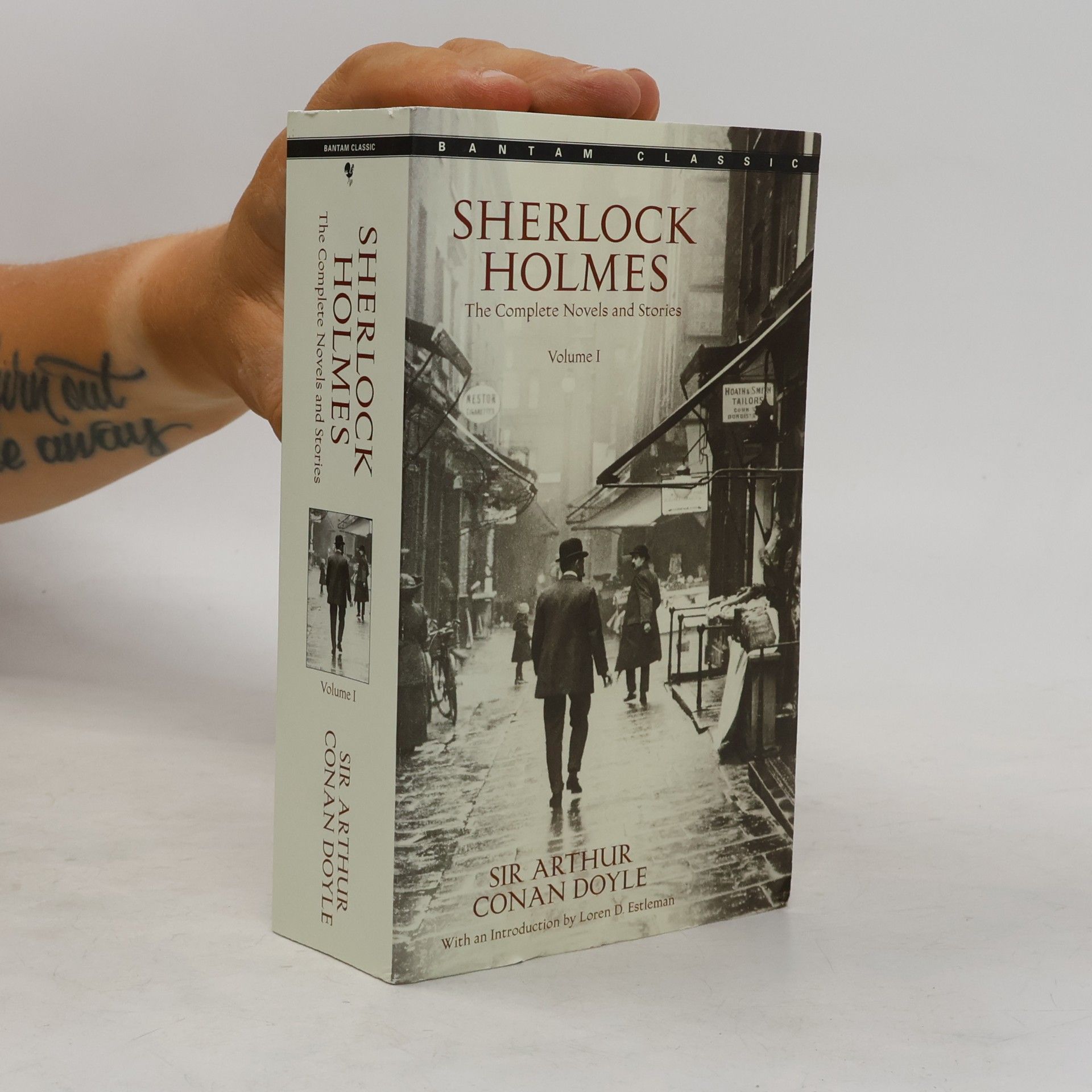 Arthur Conan Doyle Sherlock Holmes: The complete novels and stories. Volume I