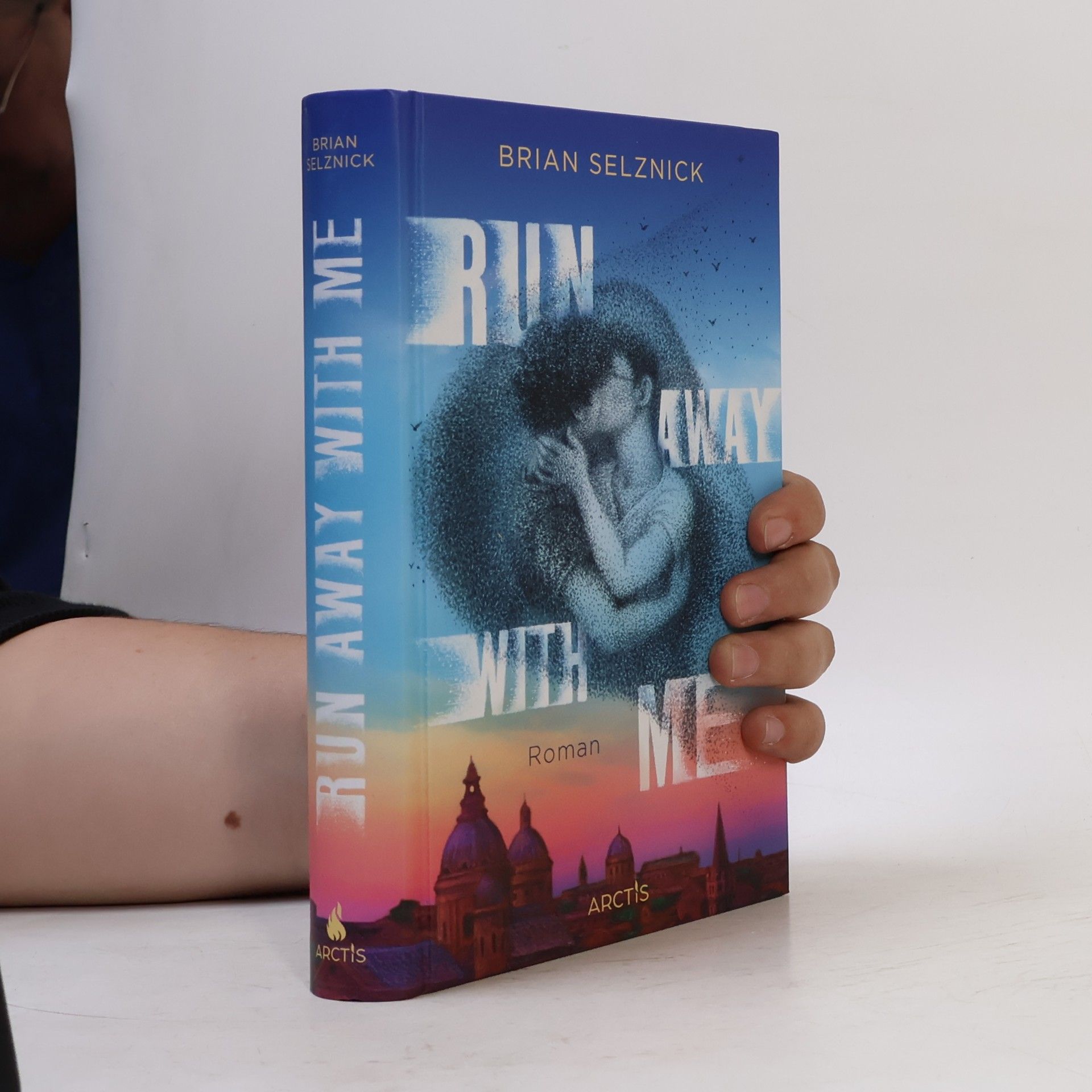 Brian Selznick Run Away With Me