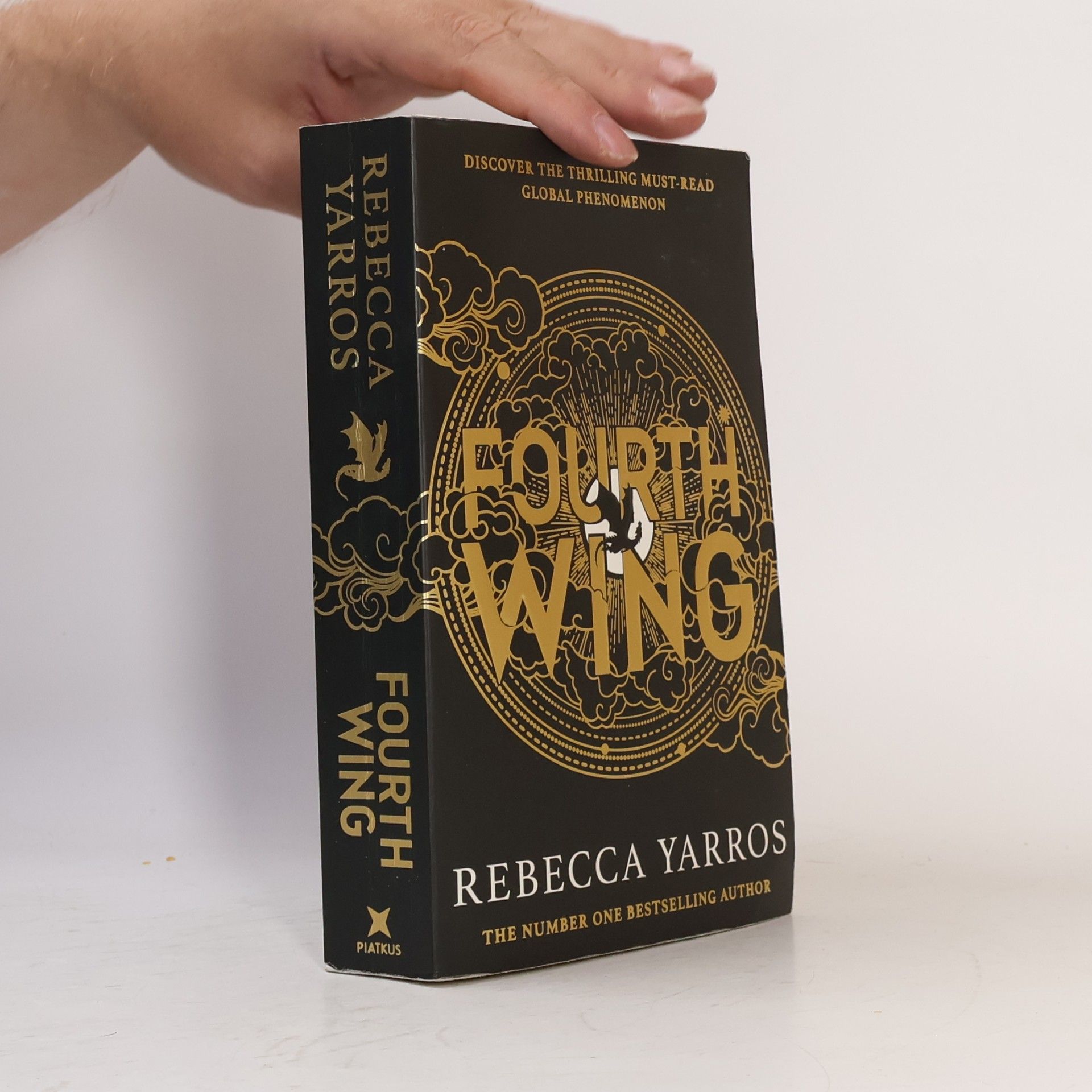 Rebecca Yarros Fourth Wing