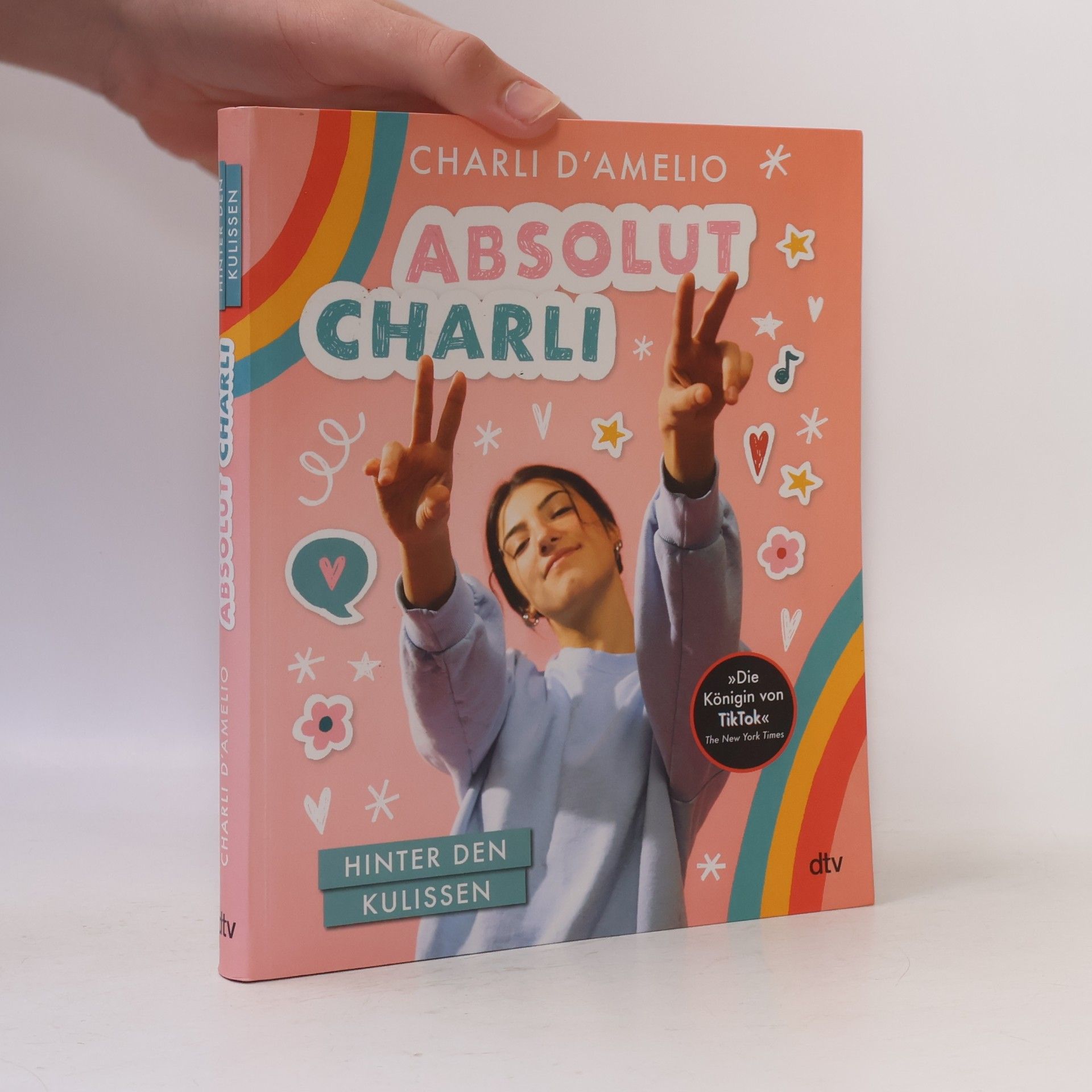 Absolut Charli - Hinter den Kulissen