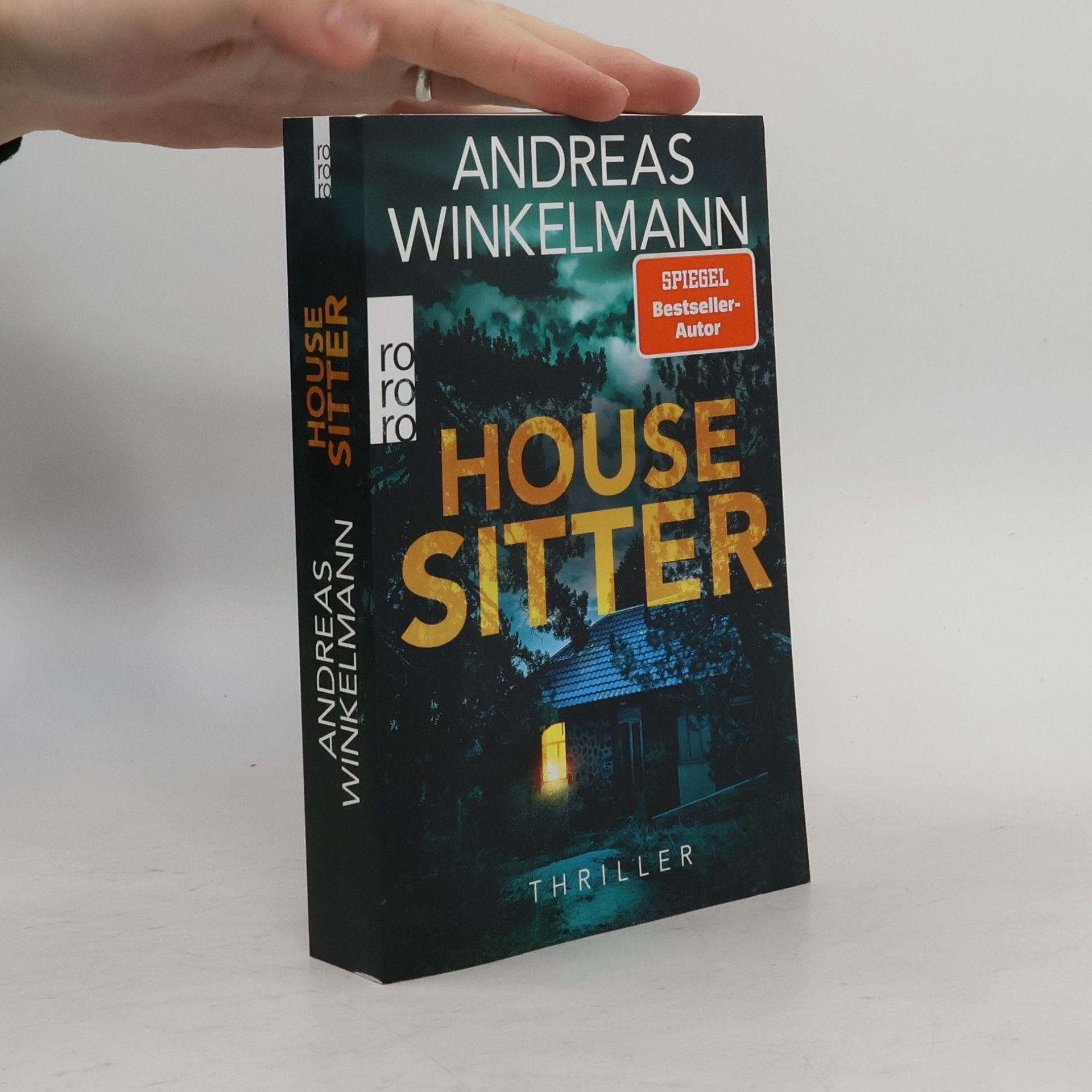 Hendrik Winter Housesitter