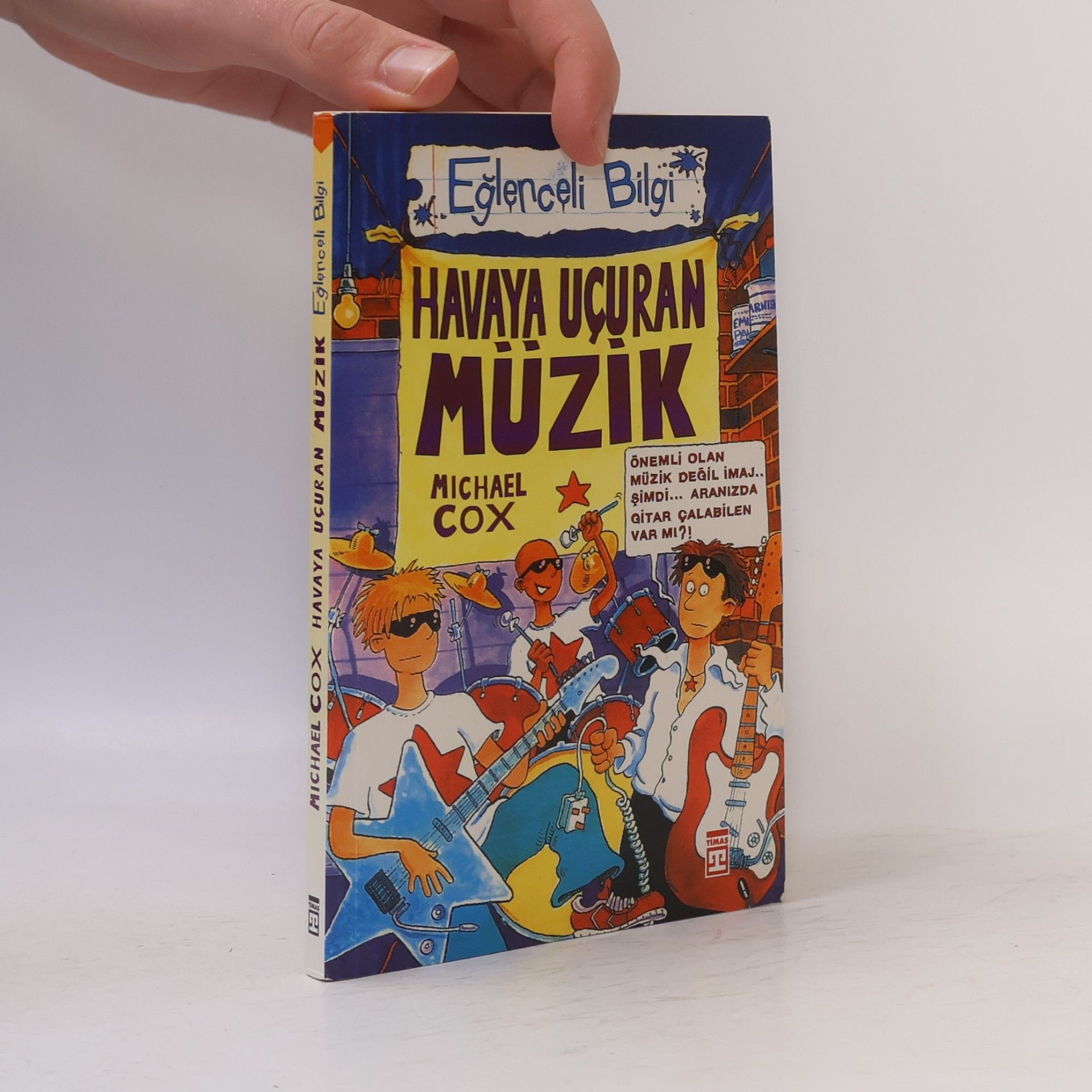 Michael Cox Havaya Ucuran Müzik