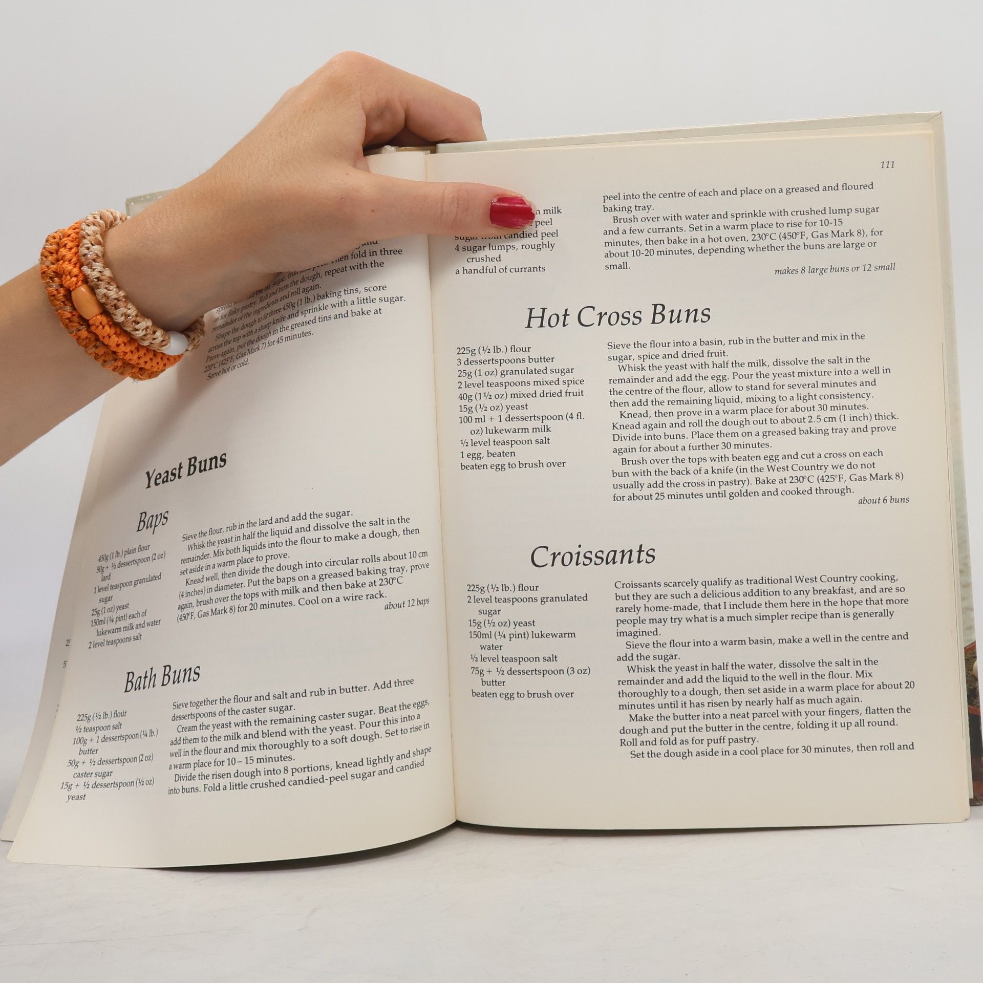 Kathleen Thomas Country Cookery