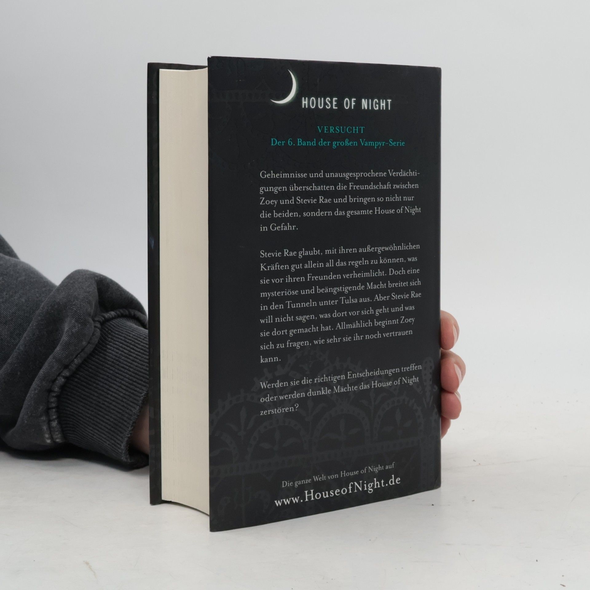 Phyllis Christine Cast House of Night 6. Versucht