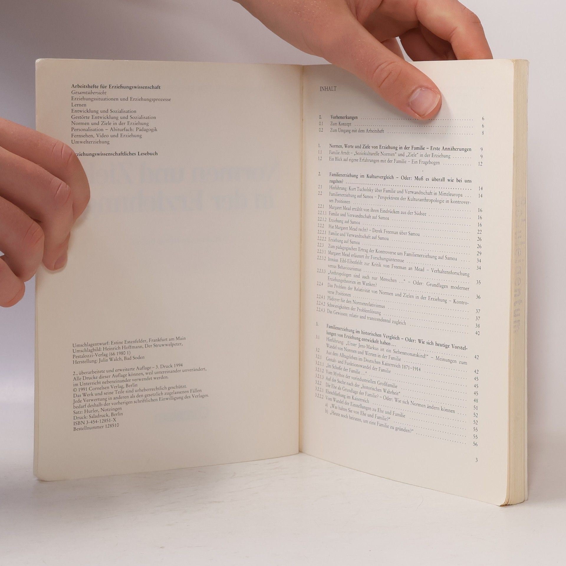 Dr. Georg Bubolz Normen und Ziele in der Erziehung. Textsammlung.