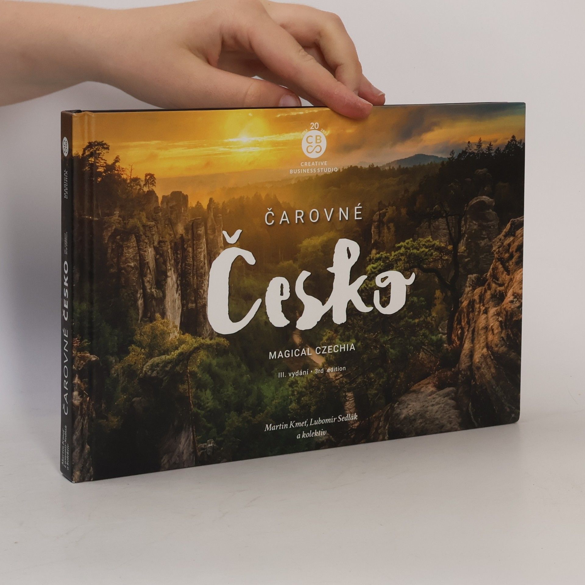 AA.VV. Čarovné Česko