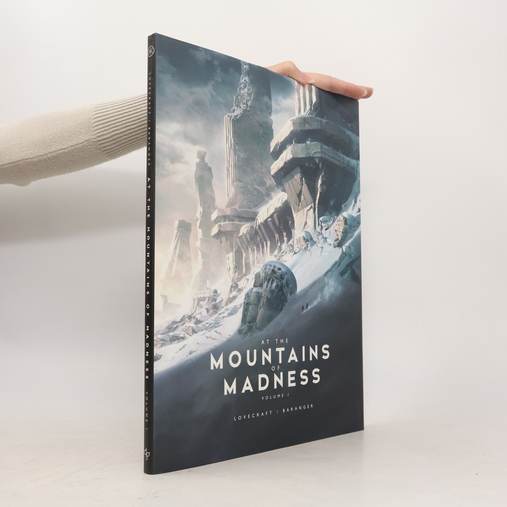 Howard Phillips Lovecraft At the Mountains of Madness
