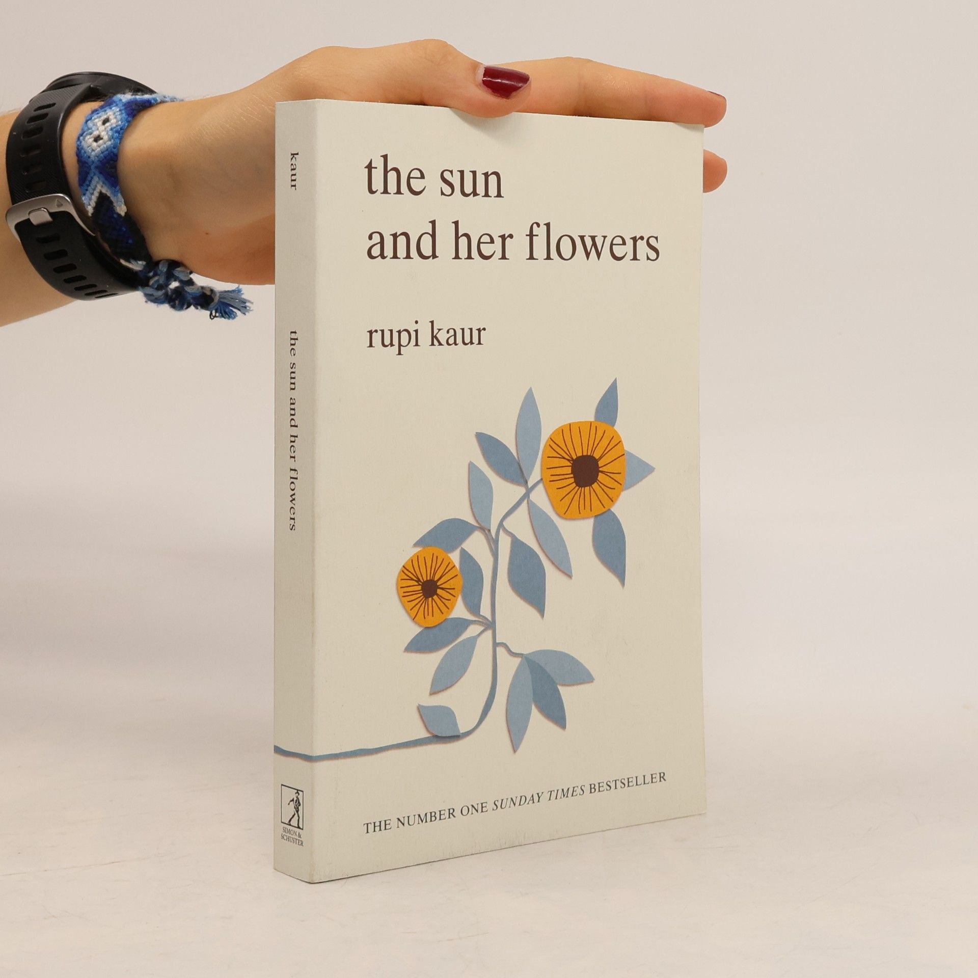 Rupi Kaur The Sun And Her Flowers