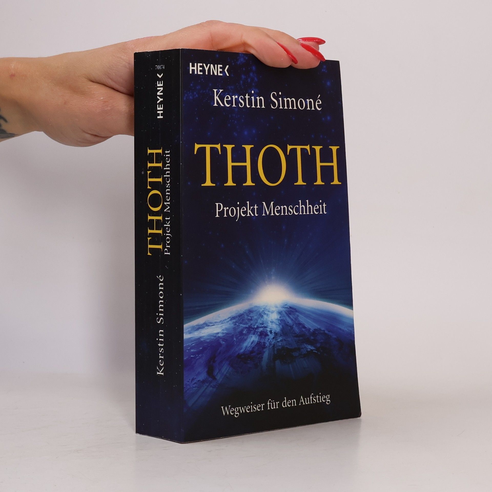 Kerstin Simoné Thoth