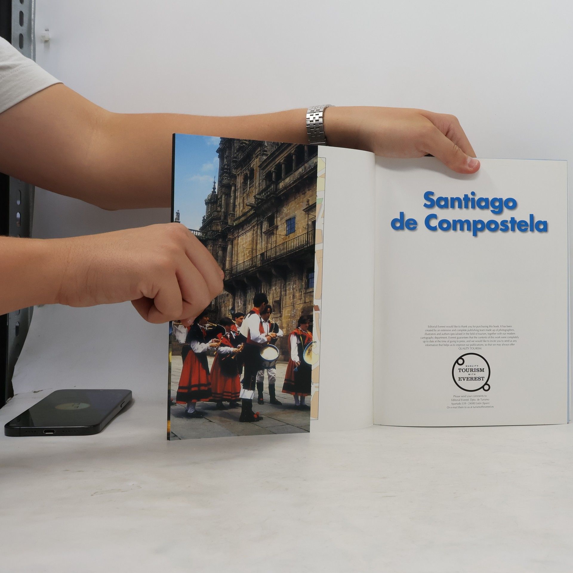 Xose Carro Otero Recuerda Santiago de Compostela (Inglés)