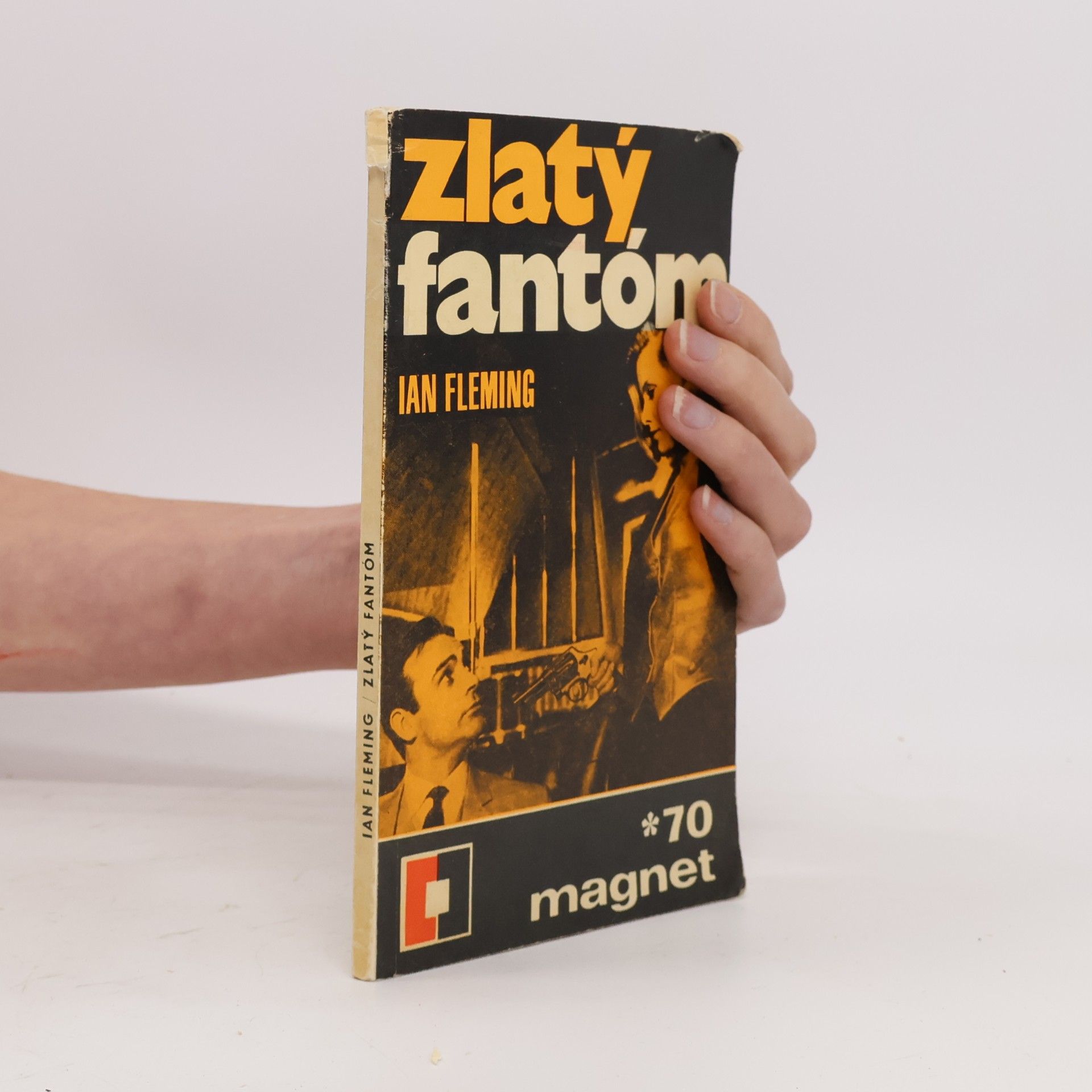 Ian Fleming Zlatý fantóm