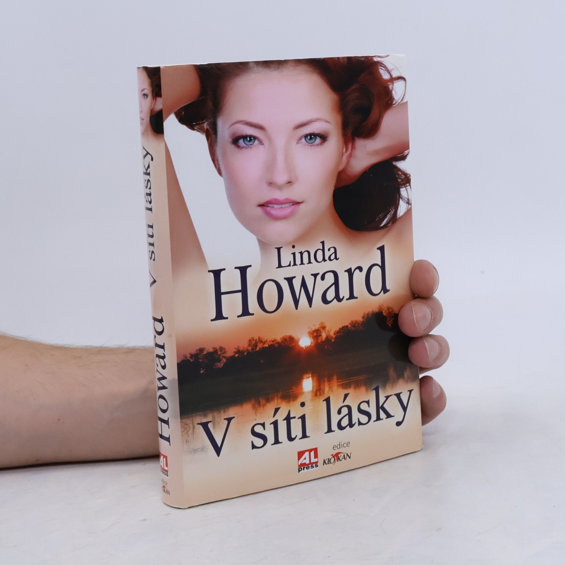 Linda Howard V síti lásky