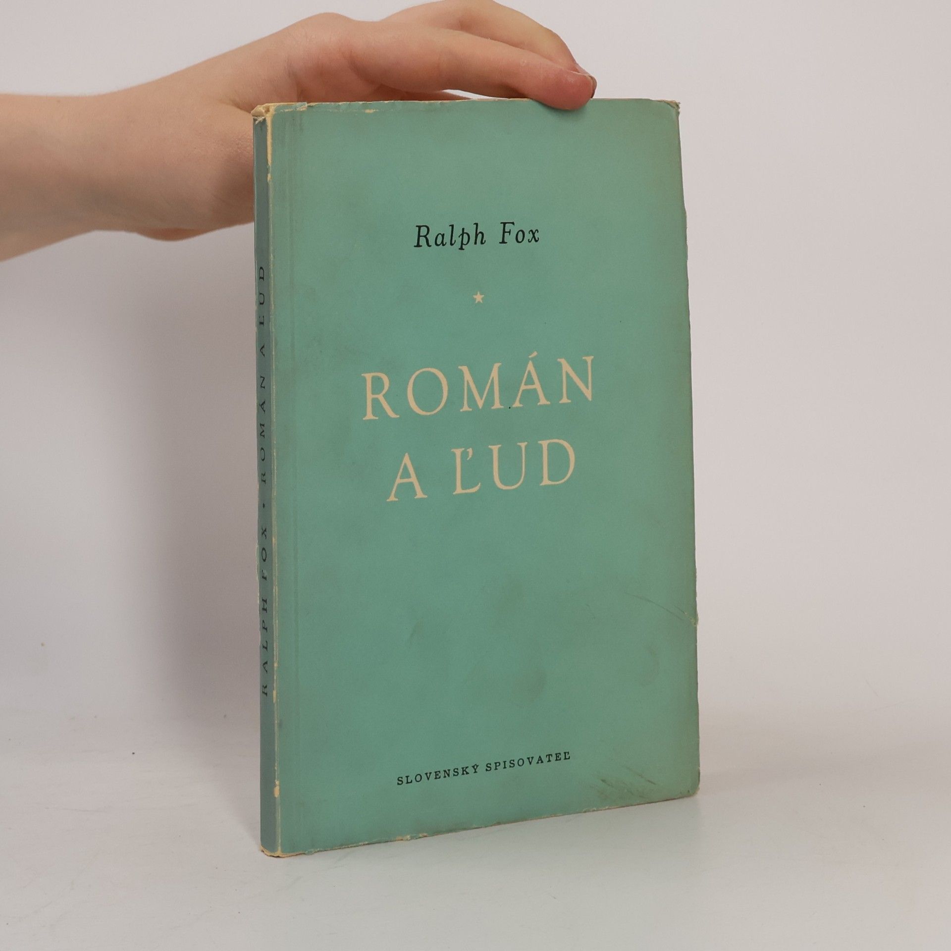 Ralph Fox Román a ľud