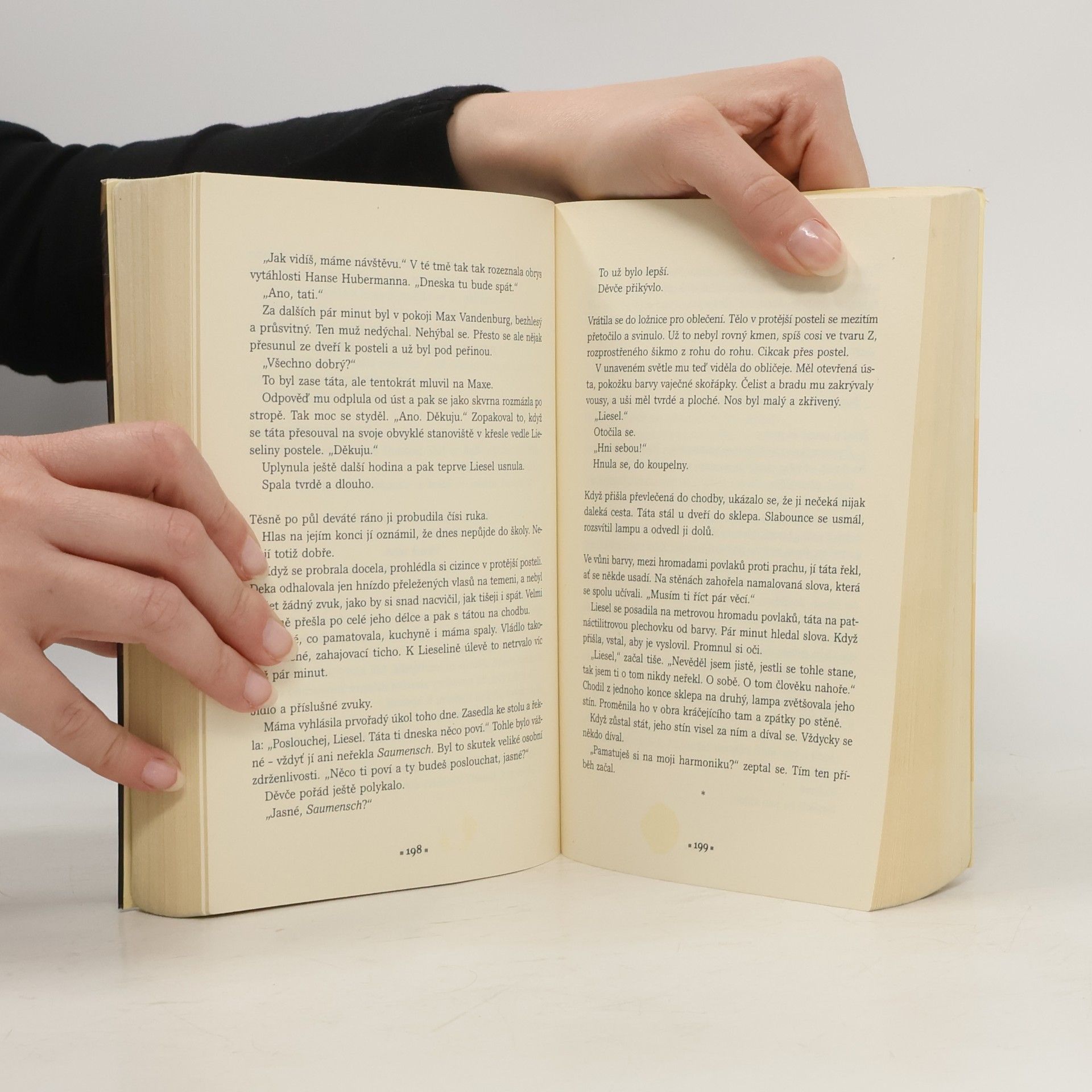 Markus Zusak Zlodějka knih