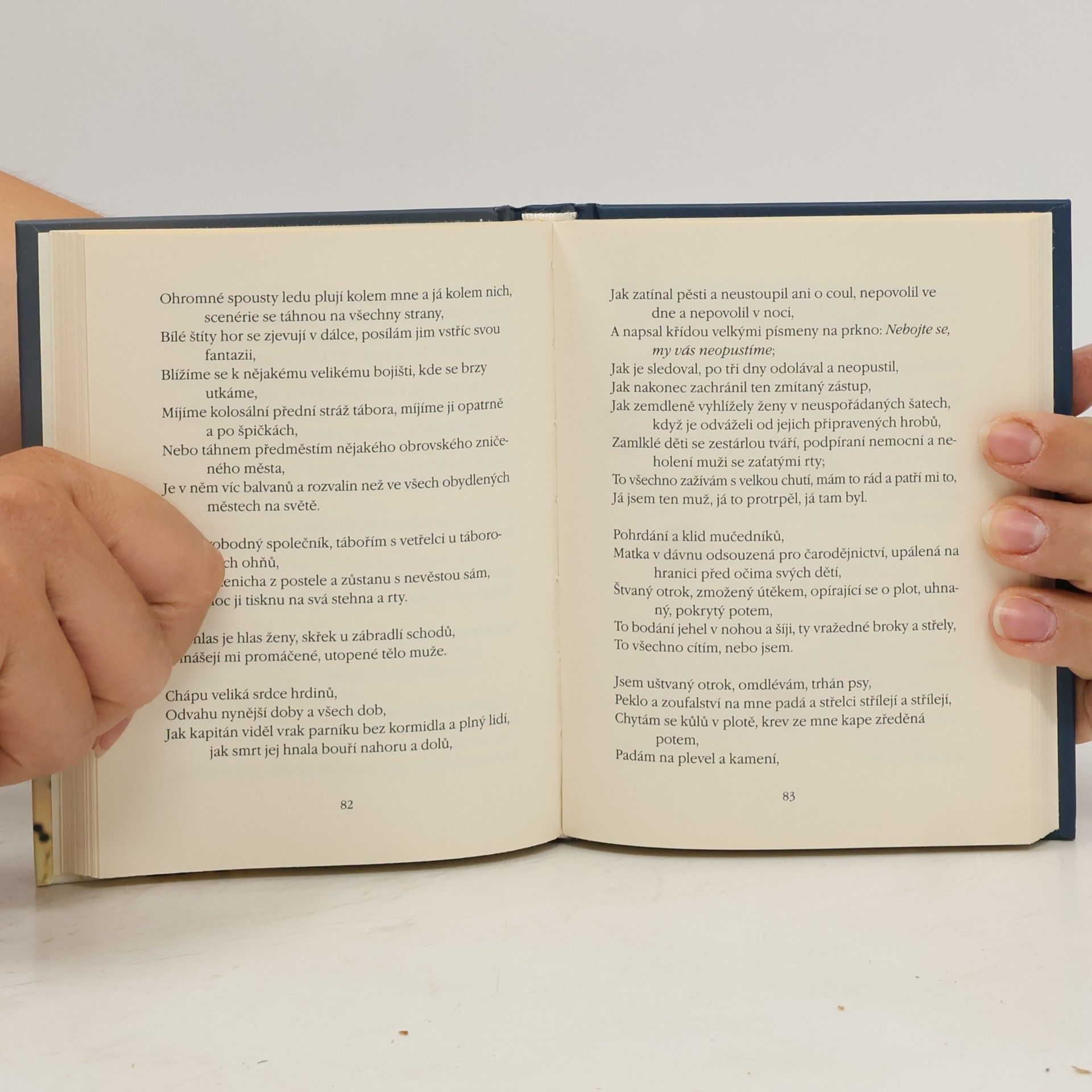 Walt Whitman Stébla trávy