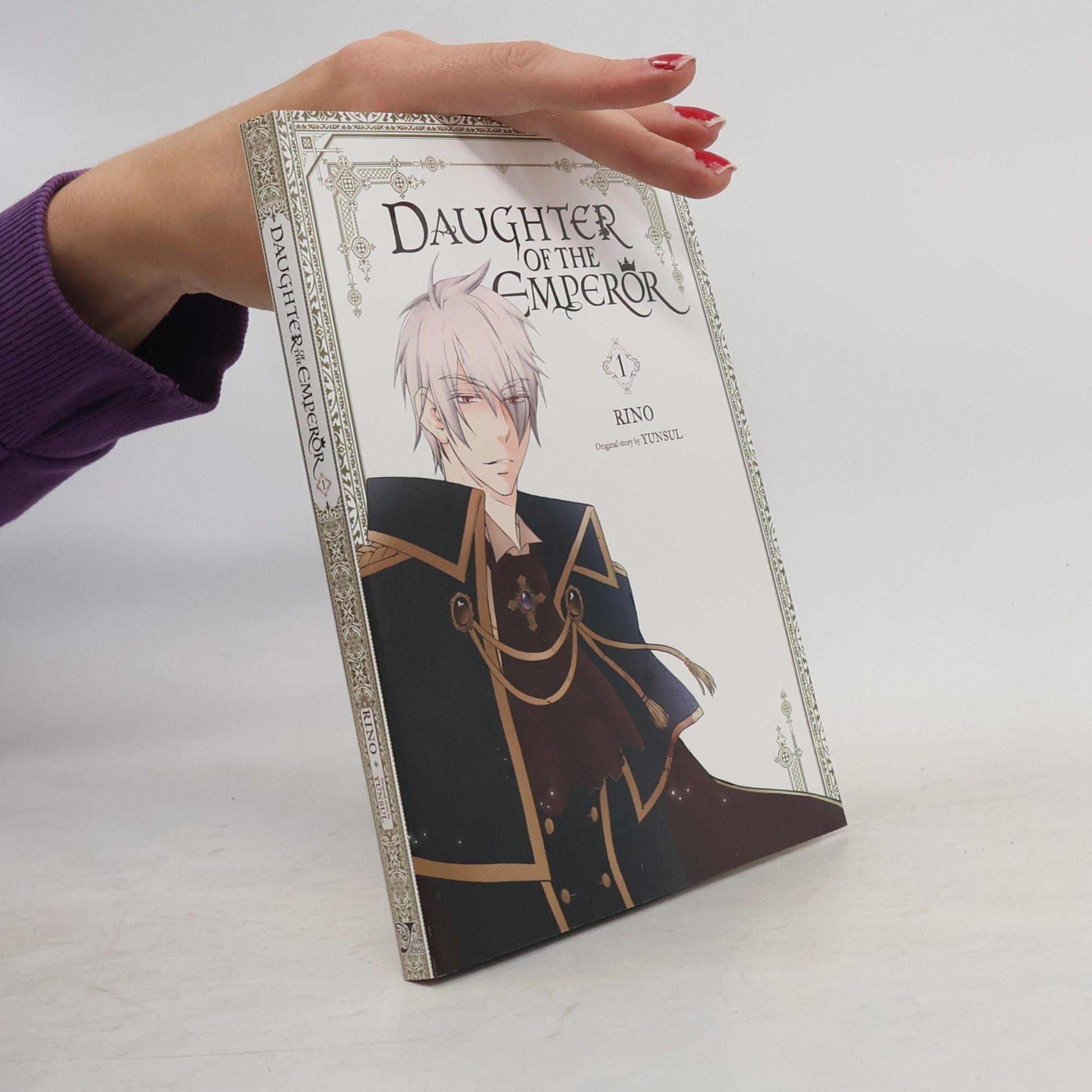 YUNSUL Daughter of the Emperor, Vol. 1