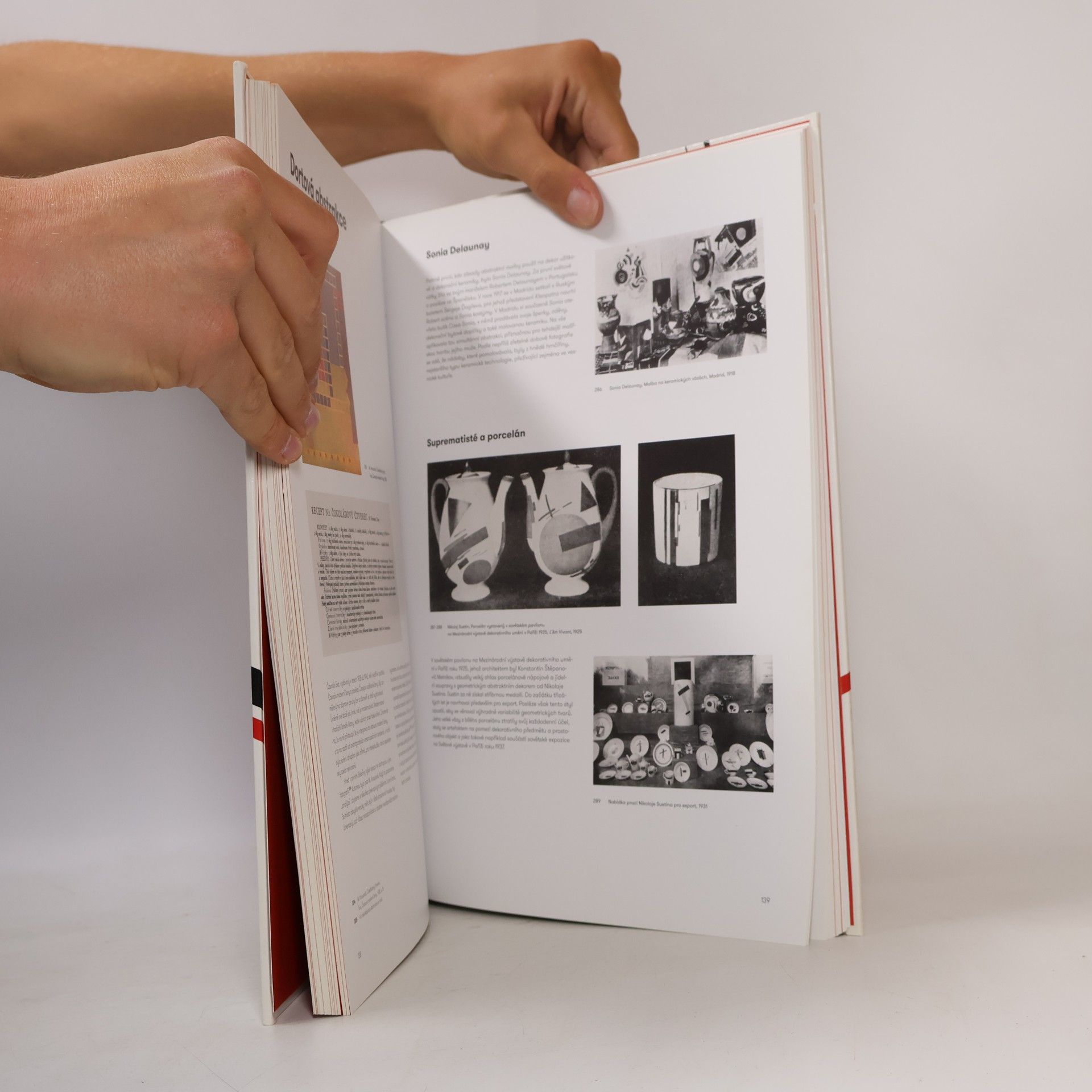Hana Rousová Abstrakce: Čechy mezi centry modernity 1918-1950