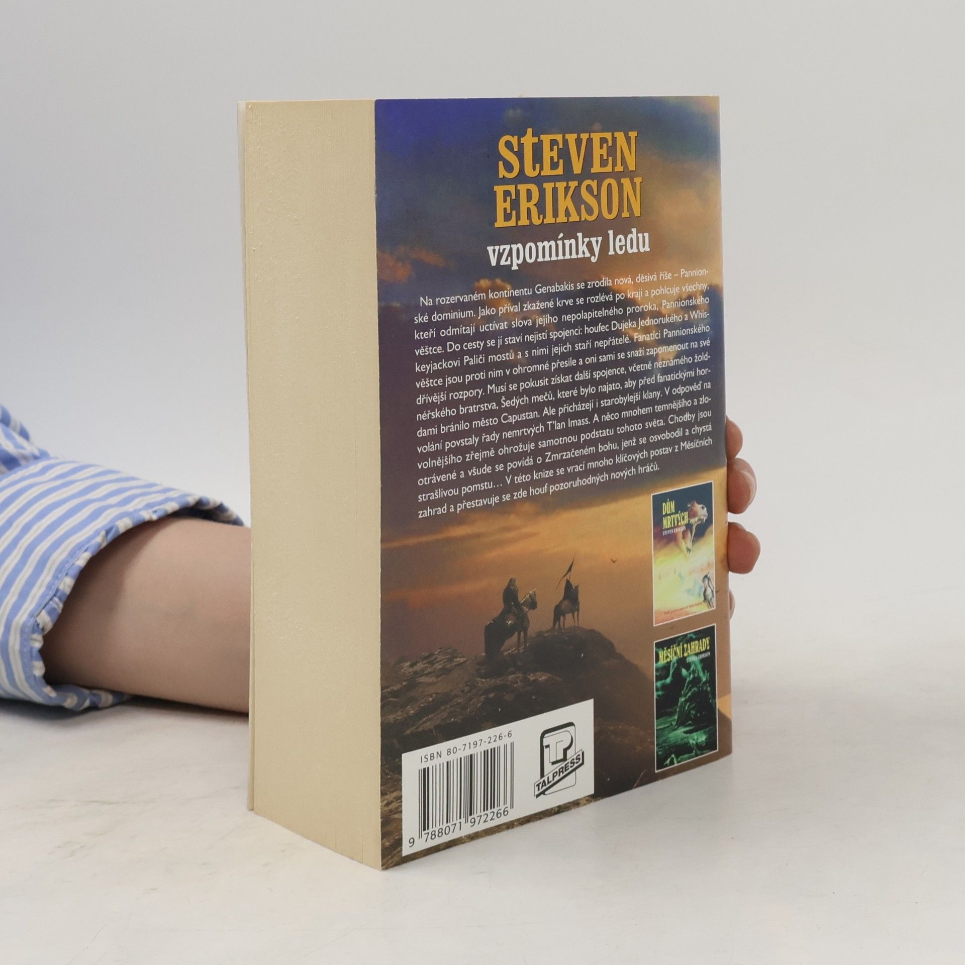 Steven Erikson Vzpomínky ledu
