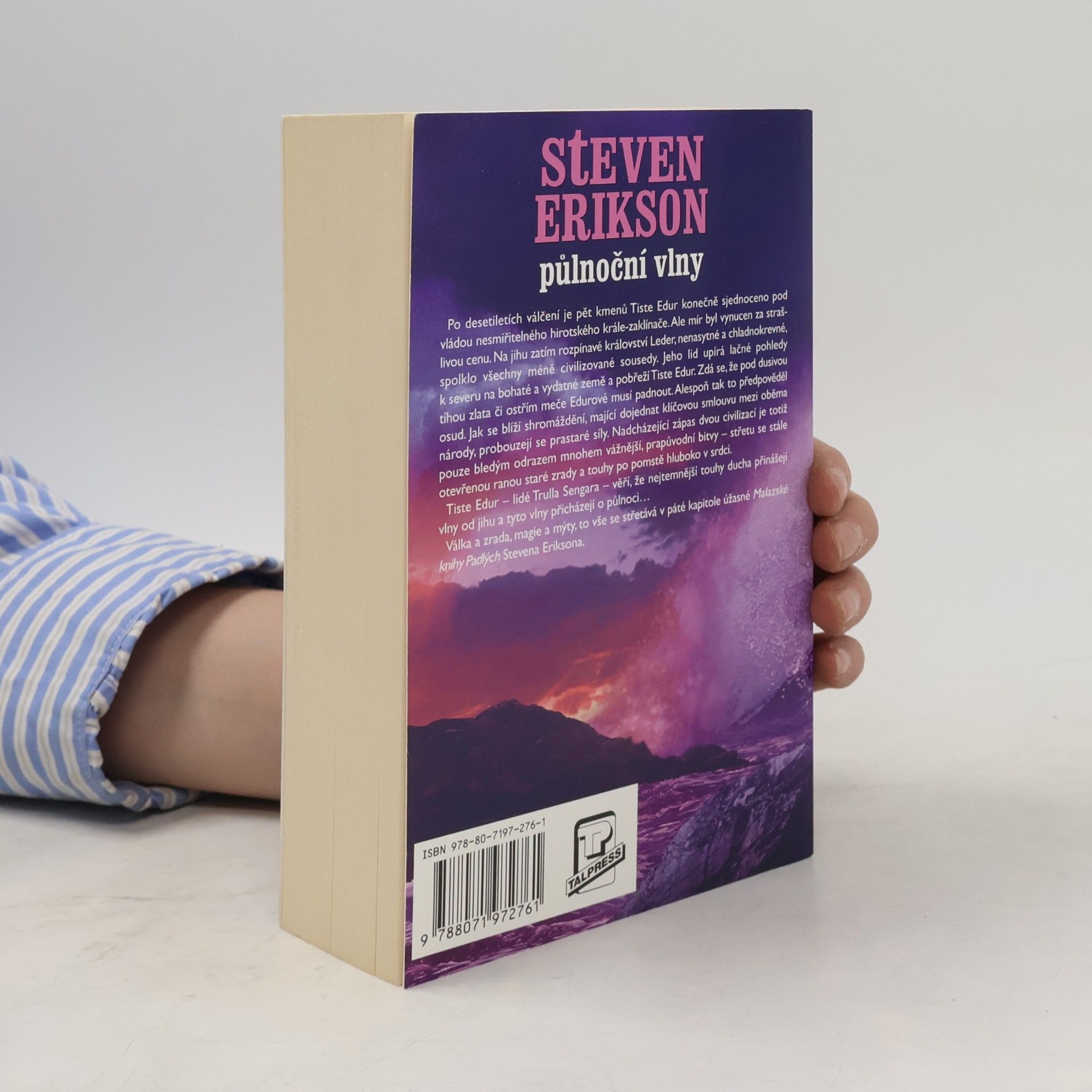 Steven Erikson Půlnoční vlny