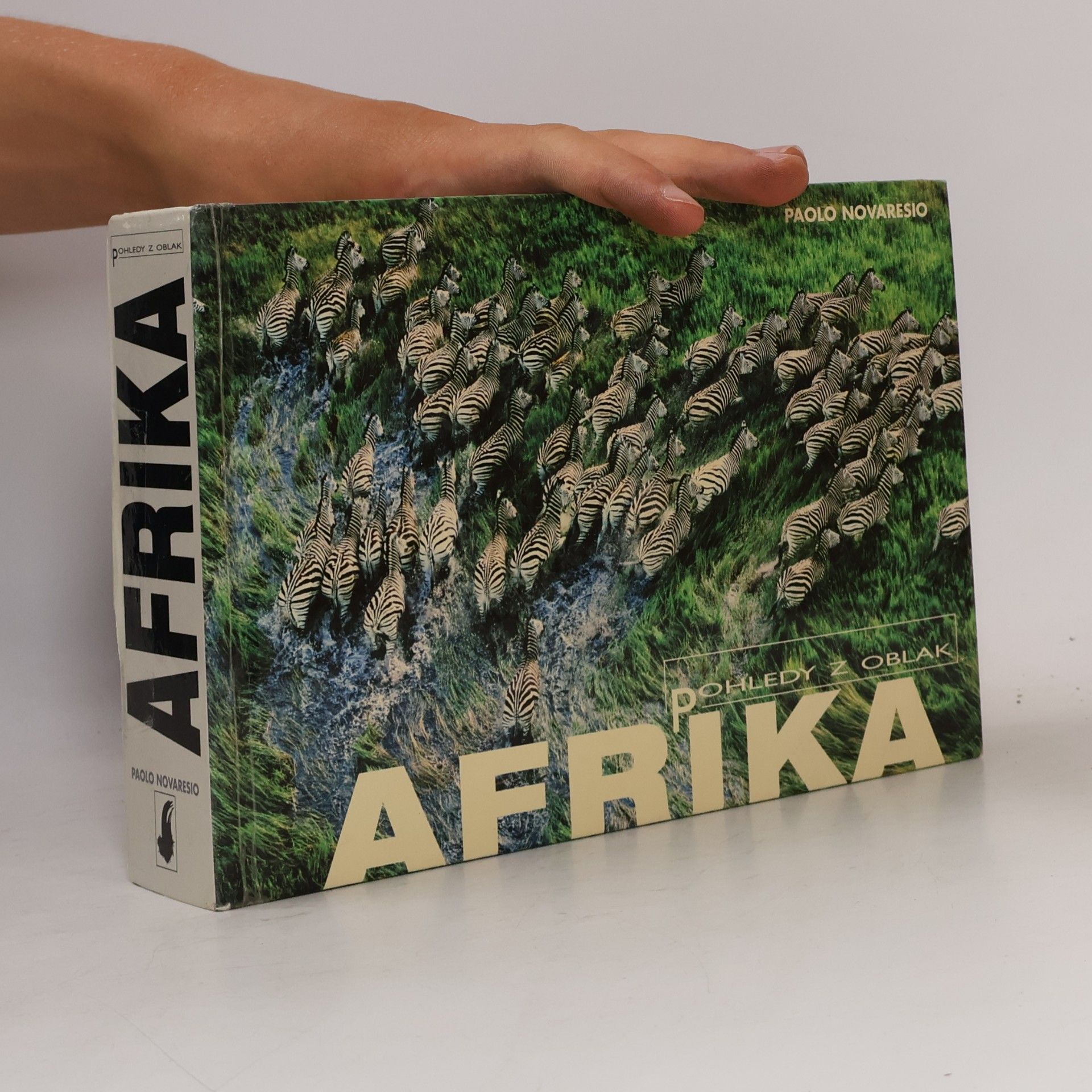 Paolo Novaresio Afrika. Pohledy z oblak