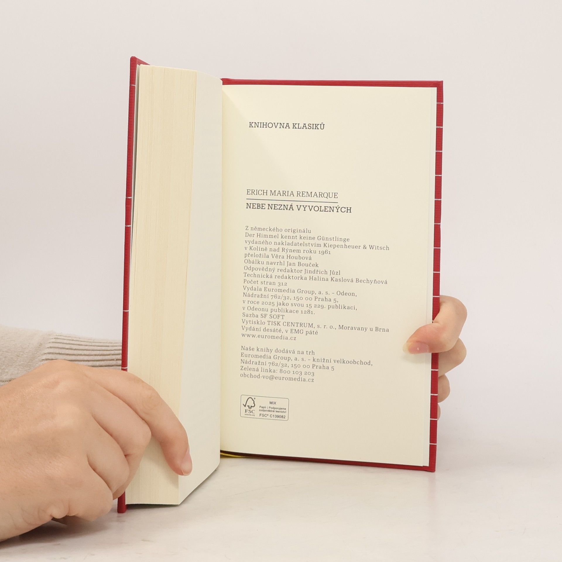 Erich Maria Remarque Nebe nezná vyvolených