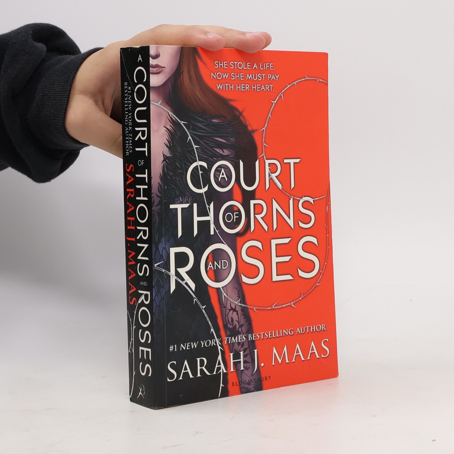 Sarah J. Maas A Court of Thorns and Roses