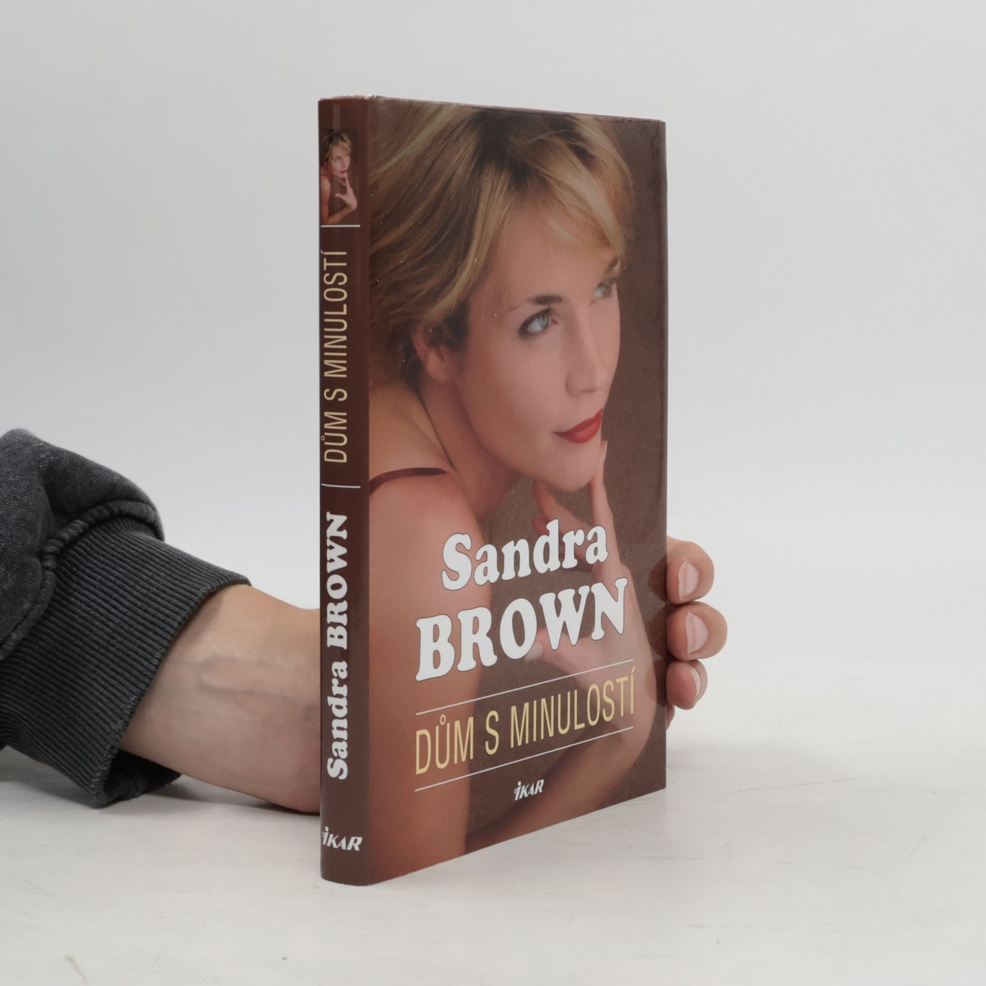 Sandra Brown Dům s minulostí