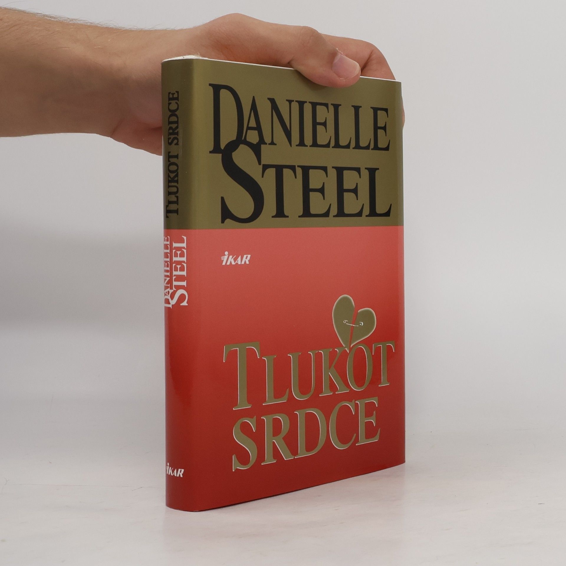 Danielle Steel Tlukot srdce