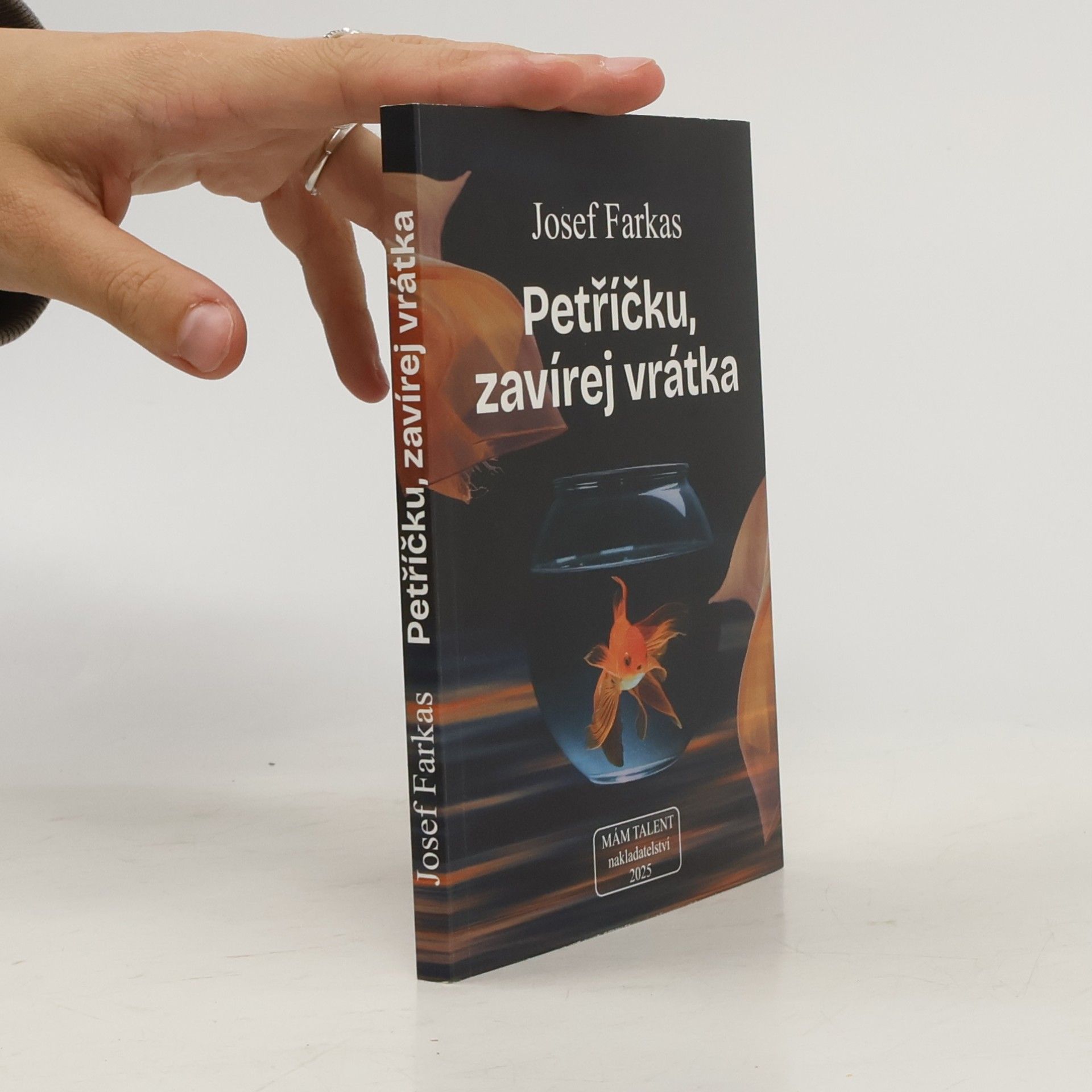 Josef Farkas Petříčku, zavírej vrátka
