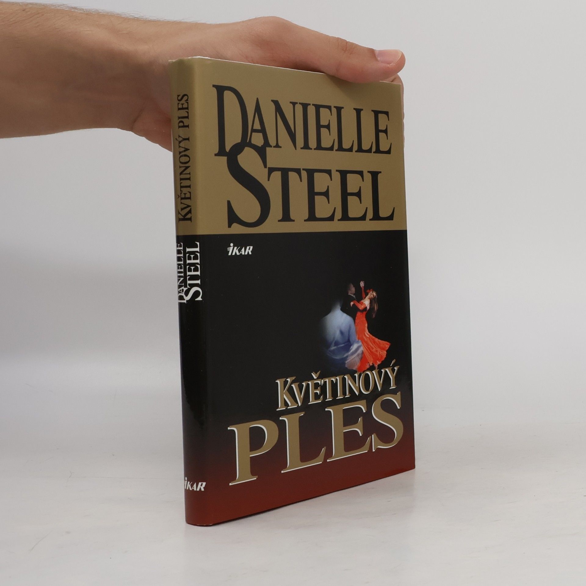 Danielle Steelová Květinový ples