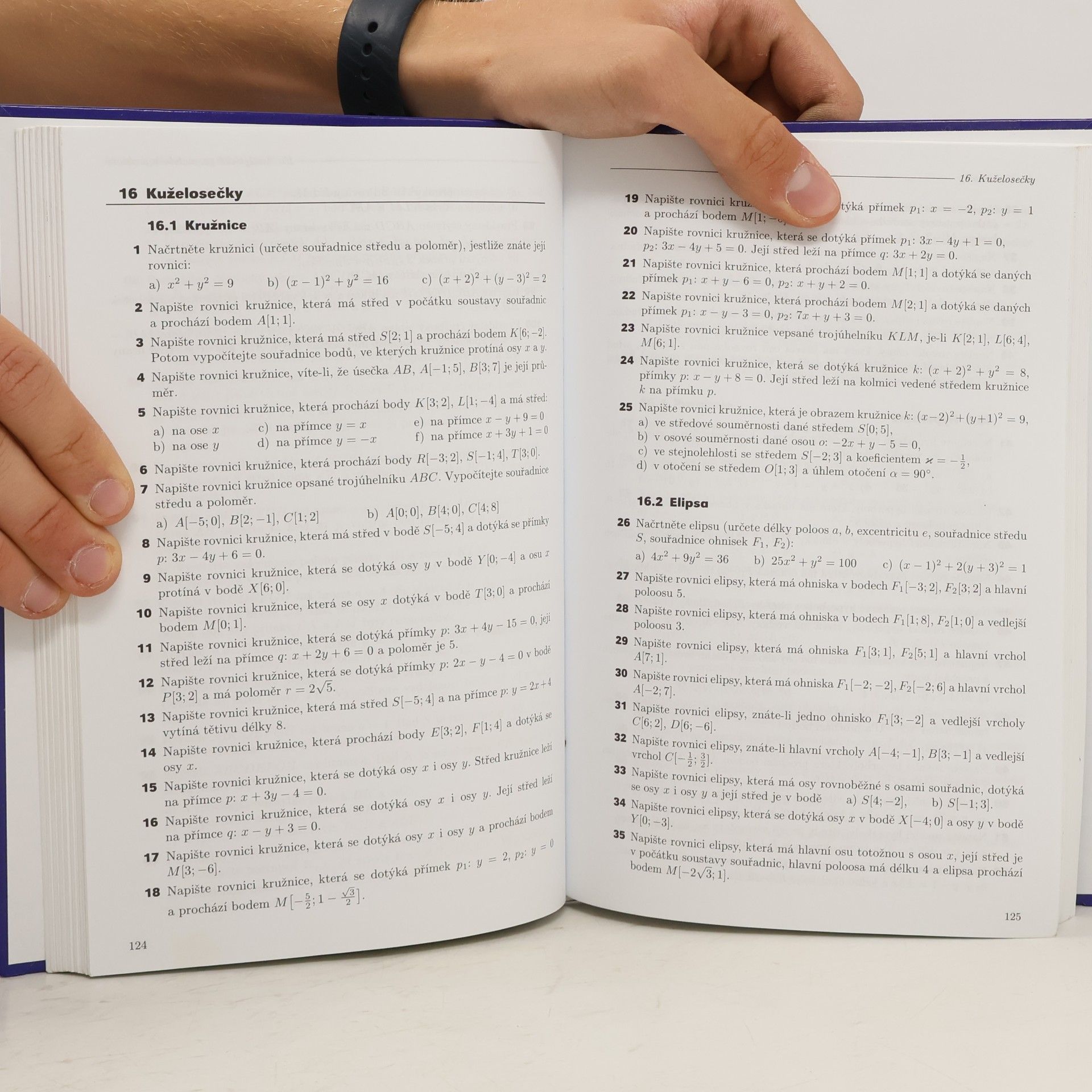 Jindra Petáková Matematika. Příprava k maturitě a k přijímacím zkouškám na vysoké školy