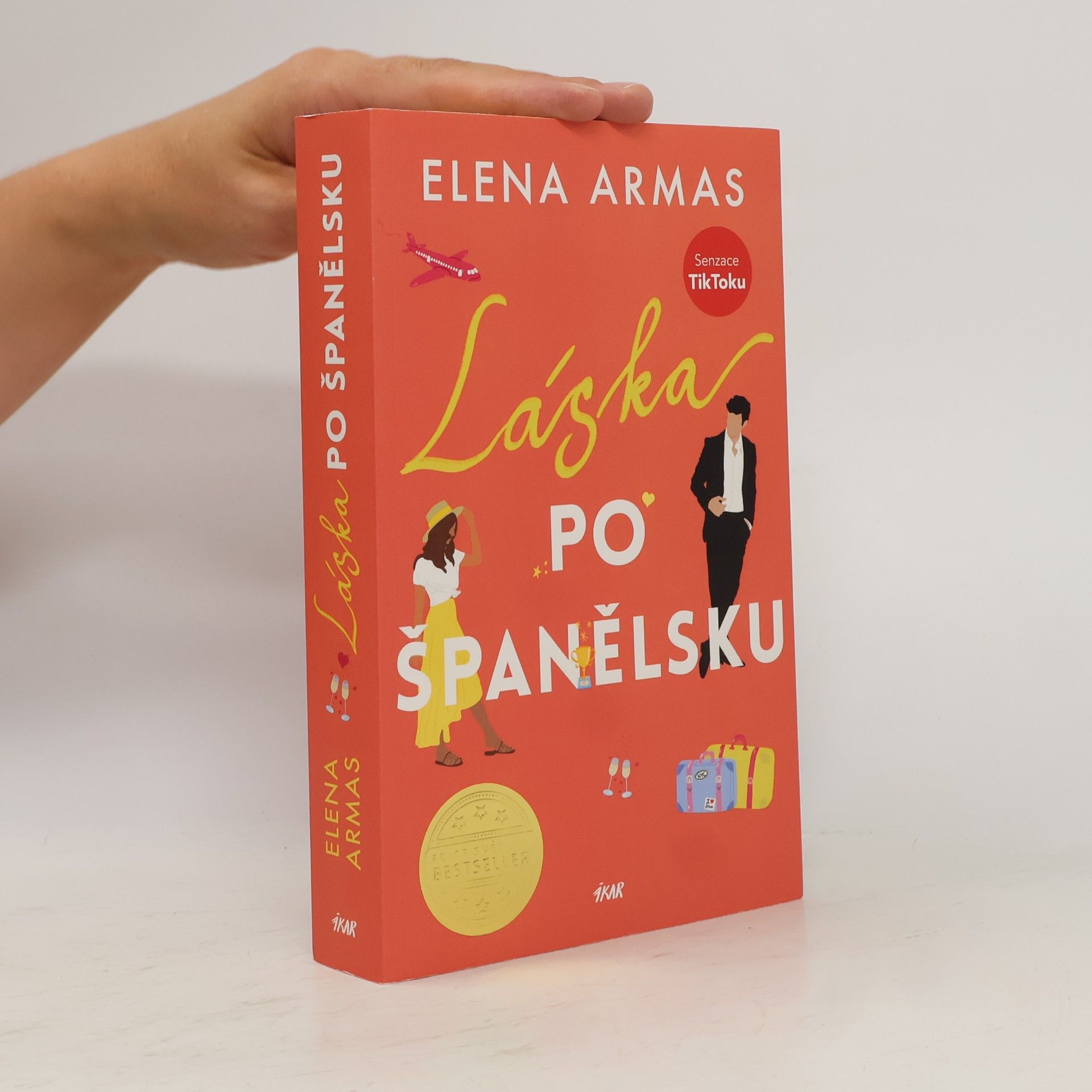 Elena Armas Láska po španělsku