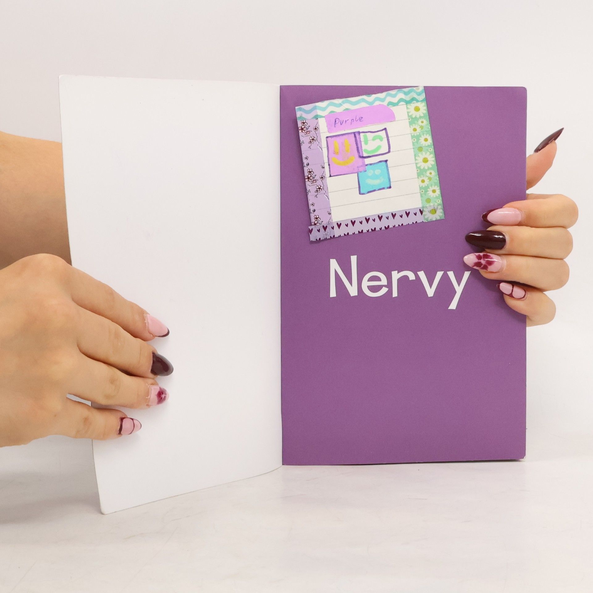 Raina Telgemeier Nervy